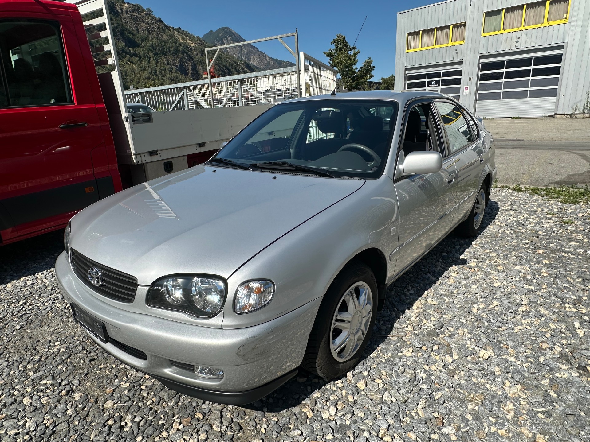TOYOTA Corolla 1.6 Linea Sol plus-image-14
