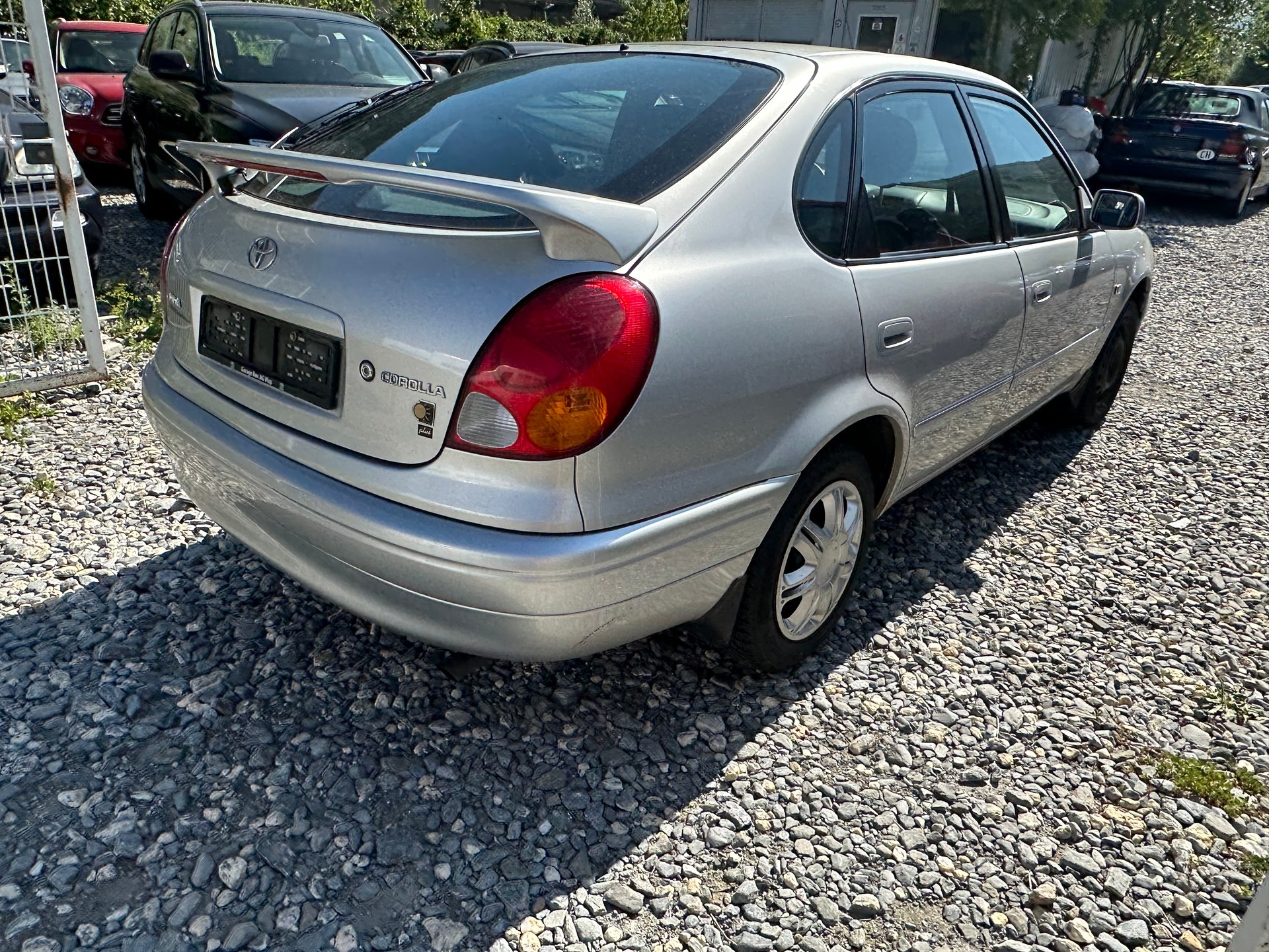 TOYOTA Corolla 1.6 Linea Sol plus-image-3