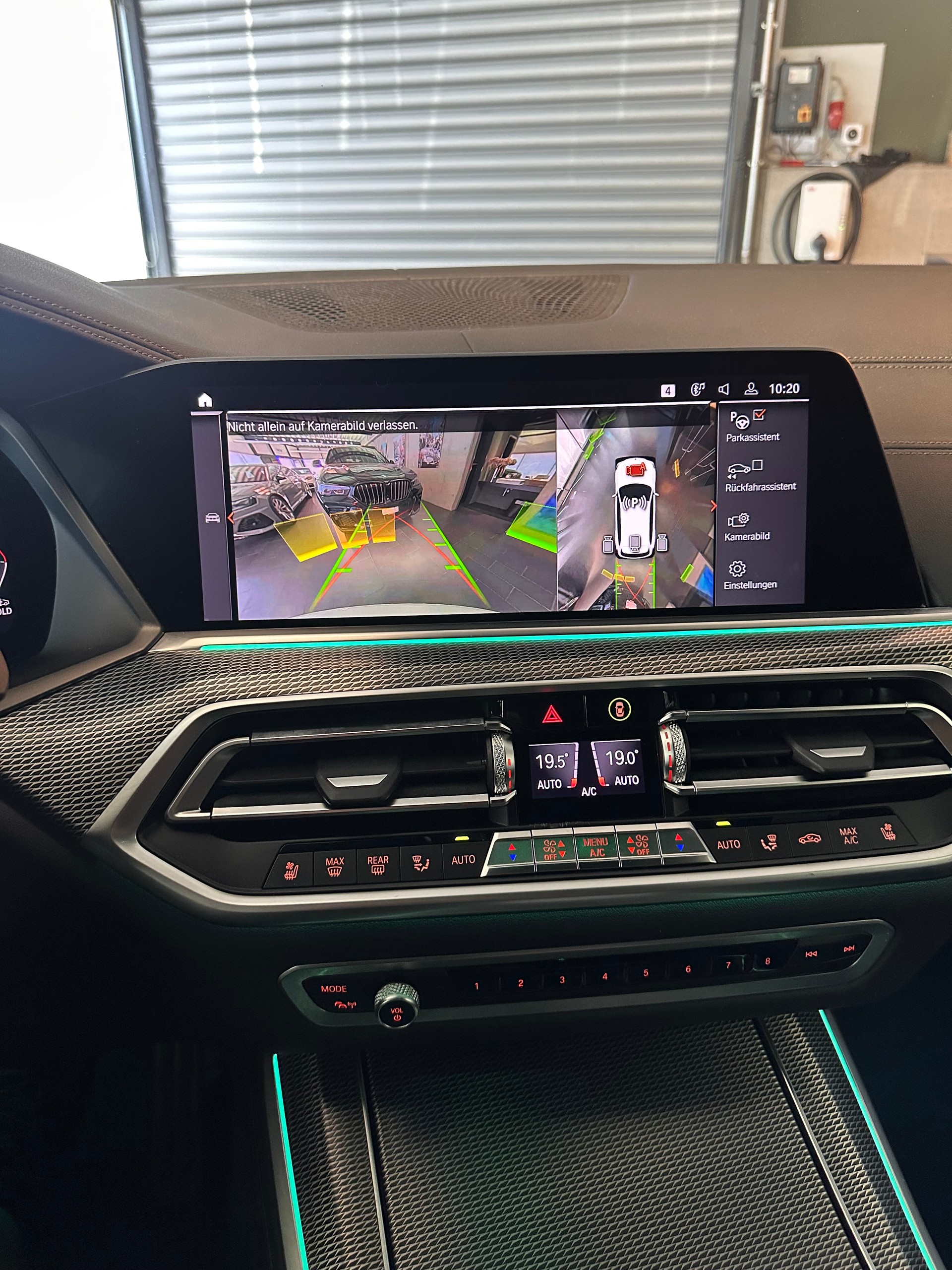 BMW X5 30d xDrive SAG-image-17