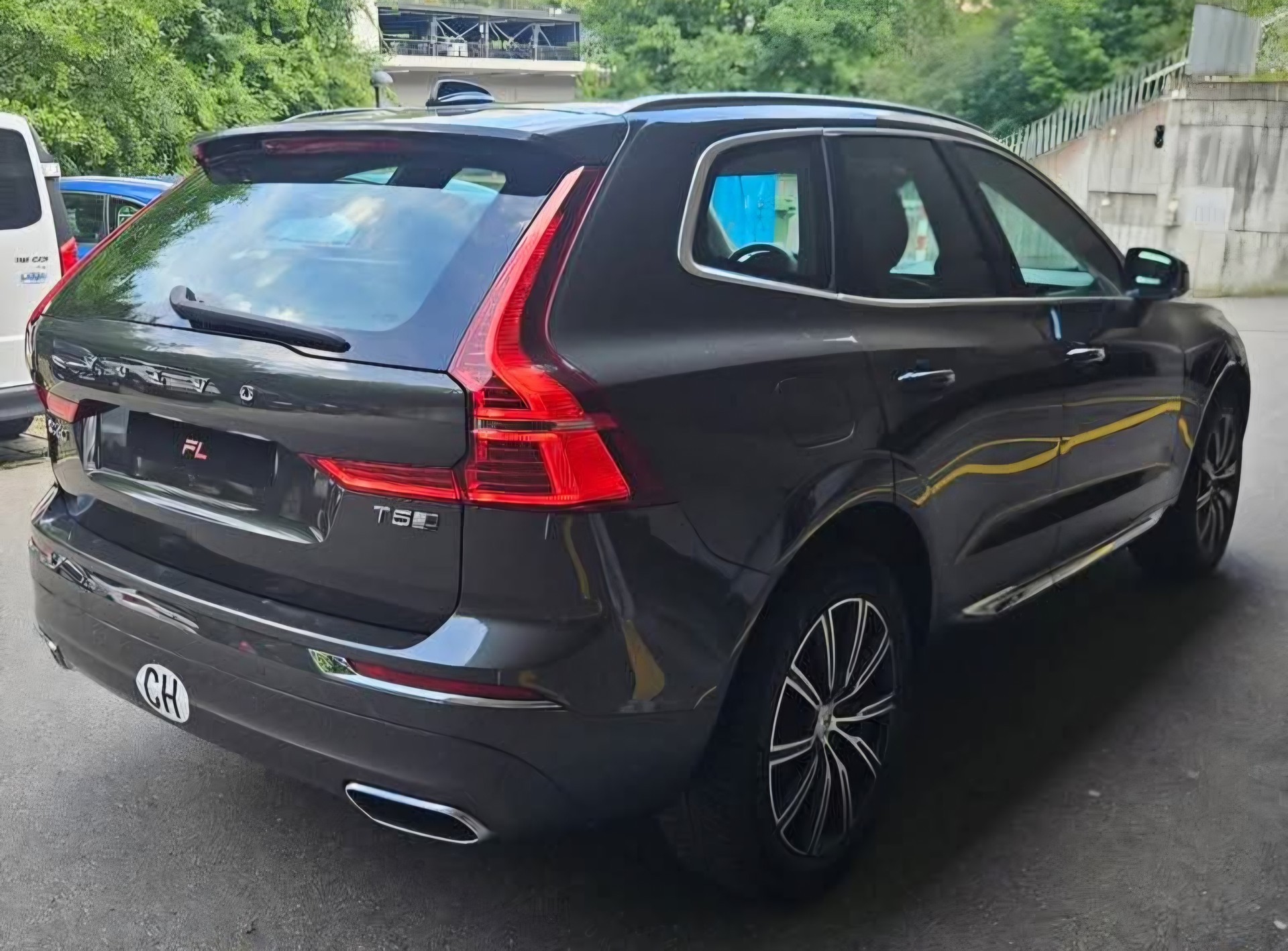 VOLVO 2.0 T5 Inscription-image-2