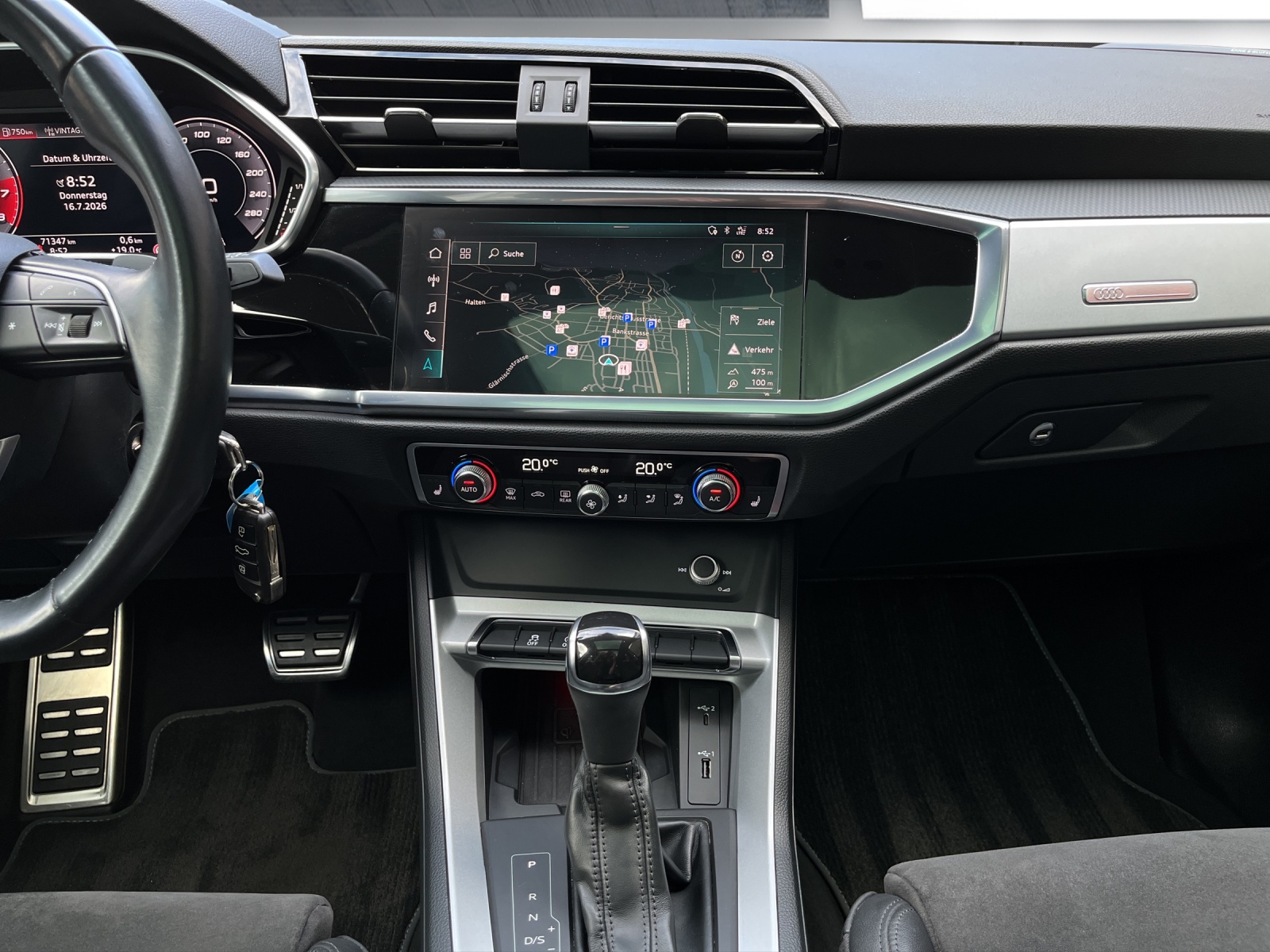 AUDI Q3 35 TFSI S line Attraction S-tronic-image-10