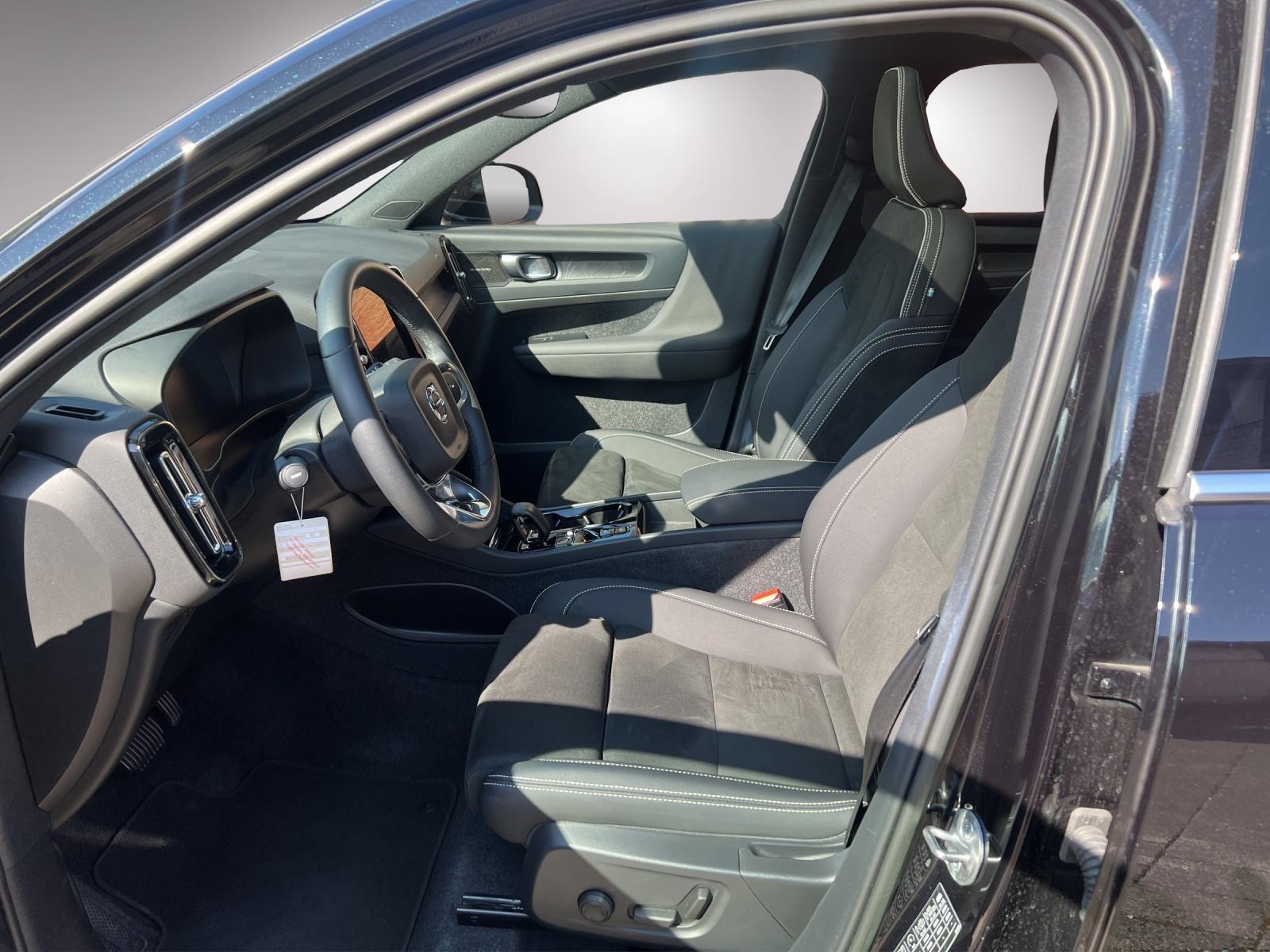 VOLVO XC40 1.5 T5 PiH Ultimate Bright-image-7