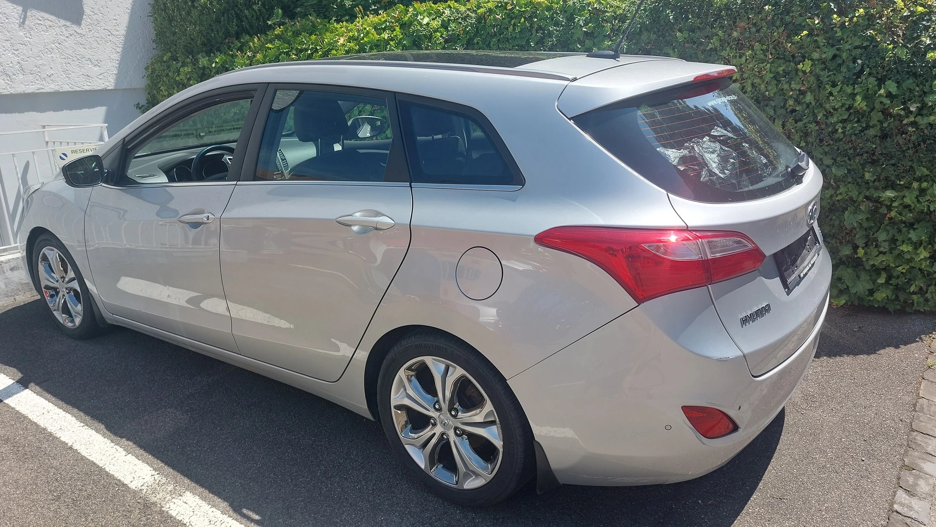 HYUNDAI 1.6 GDi Premium-image-4
