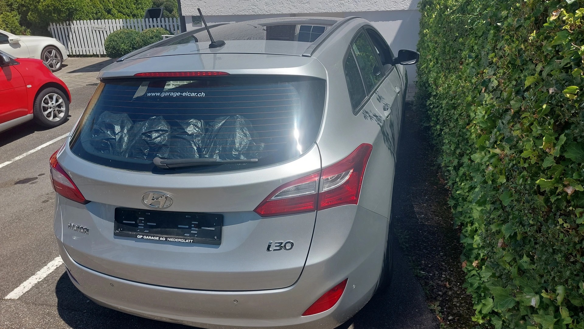 HYUNDAI 1.6 GDi Premium-image-3