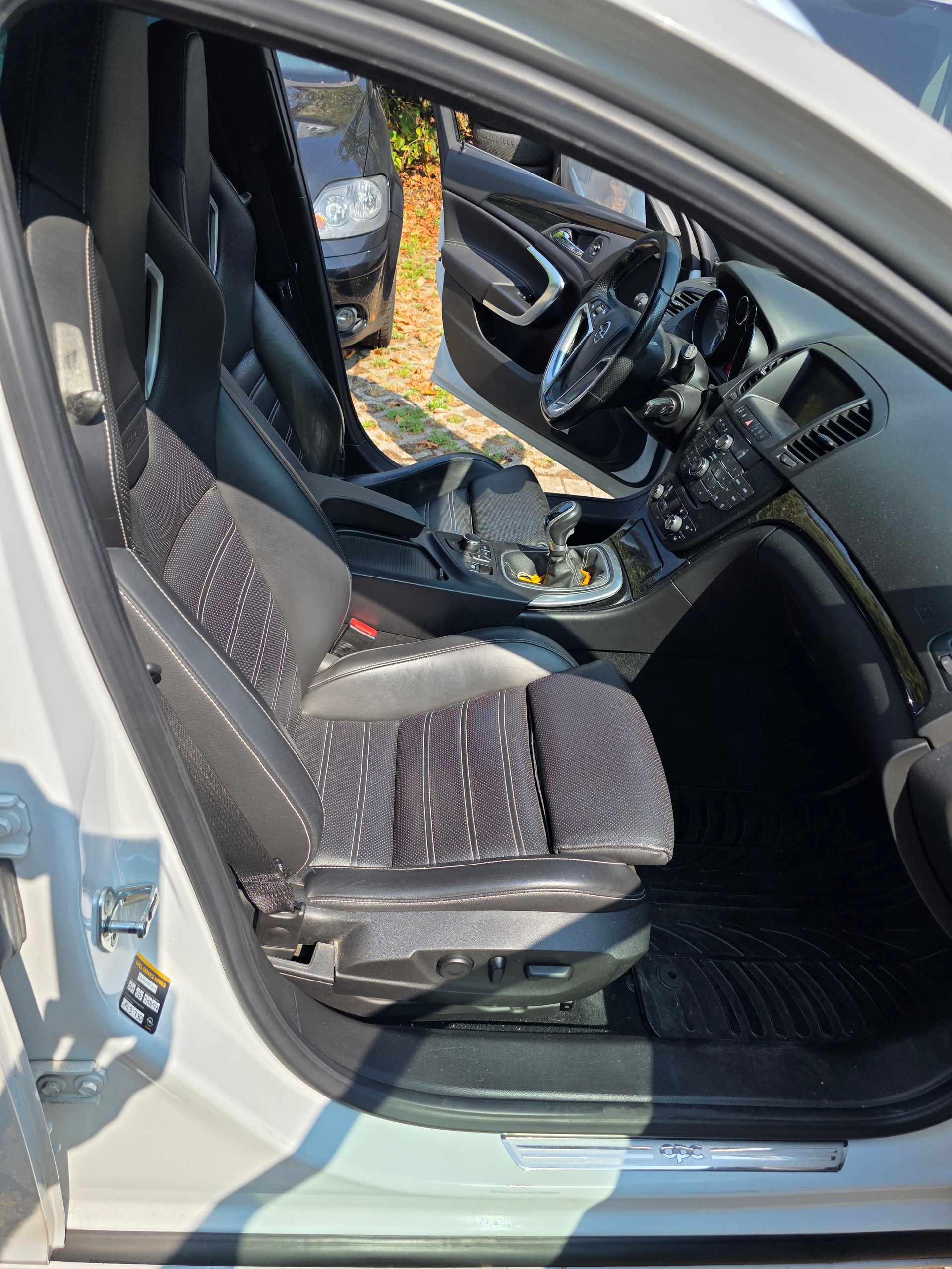 OPEL Insignia Sports Tourer 2.8 Turbo OPC 4WD-image-10
