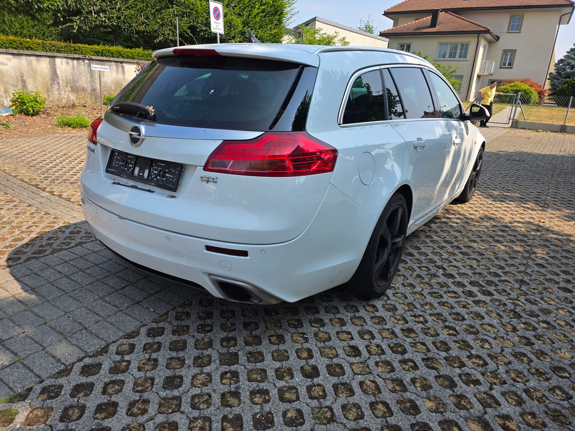 OPEL Insignia Sports Tourer 2.8 Turbo OPC 4WD-image-7