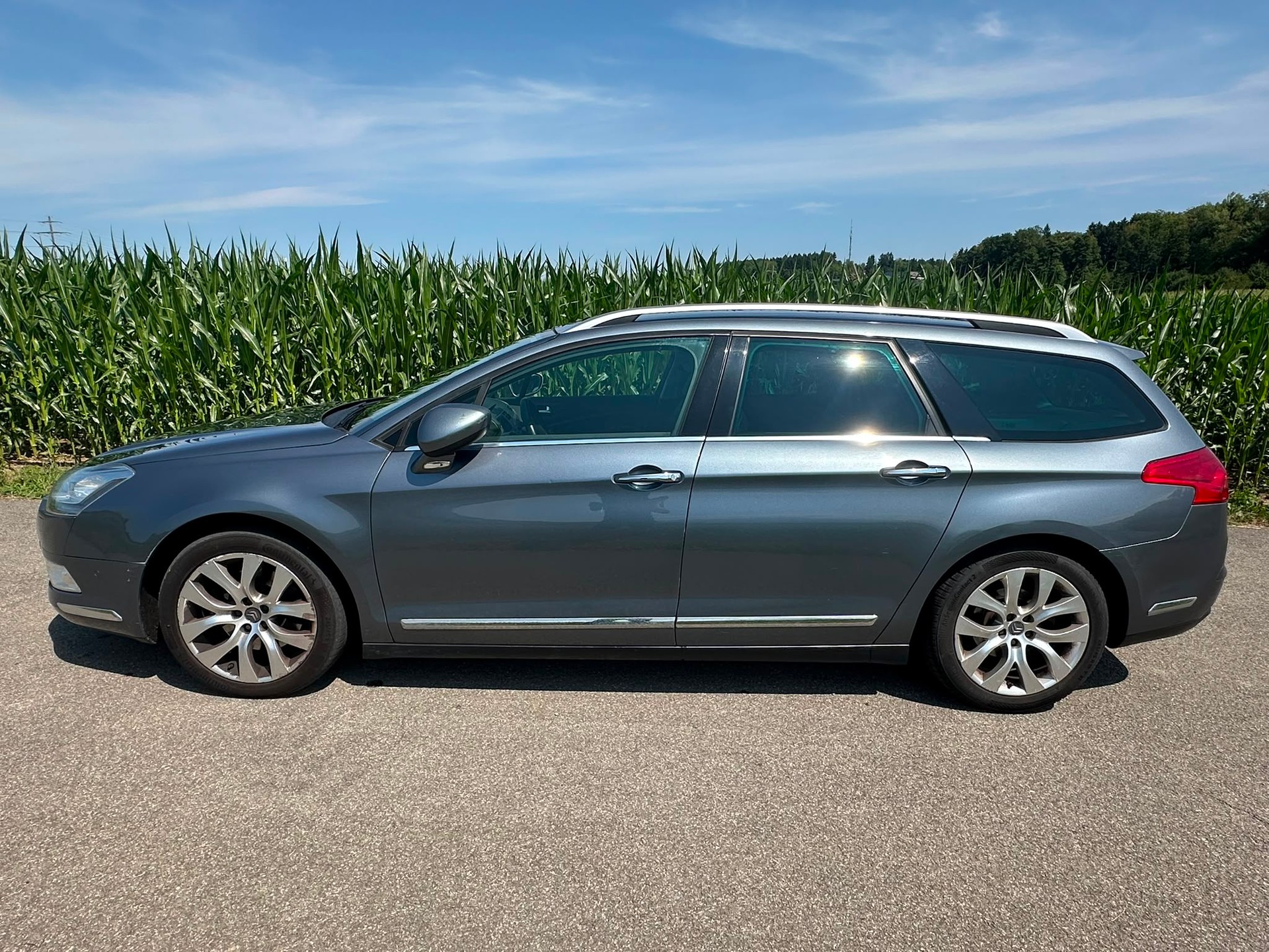 CITROEN C5 Tourer 2.7 HDi V6 Exclusive Automatic-image-8