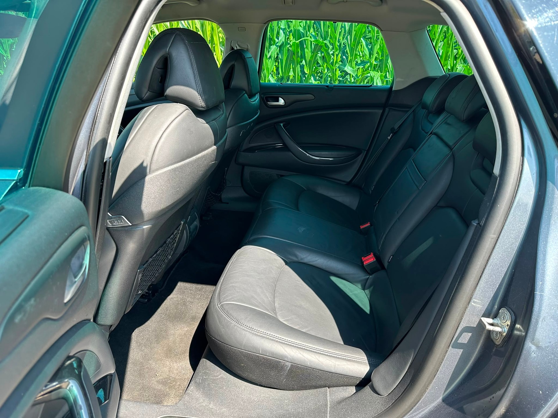 CITROEN C5 Tourer 2.7 HDi V6 Exclusive Automatic-image-11