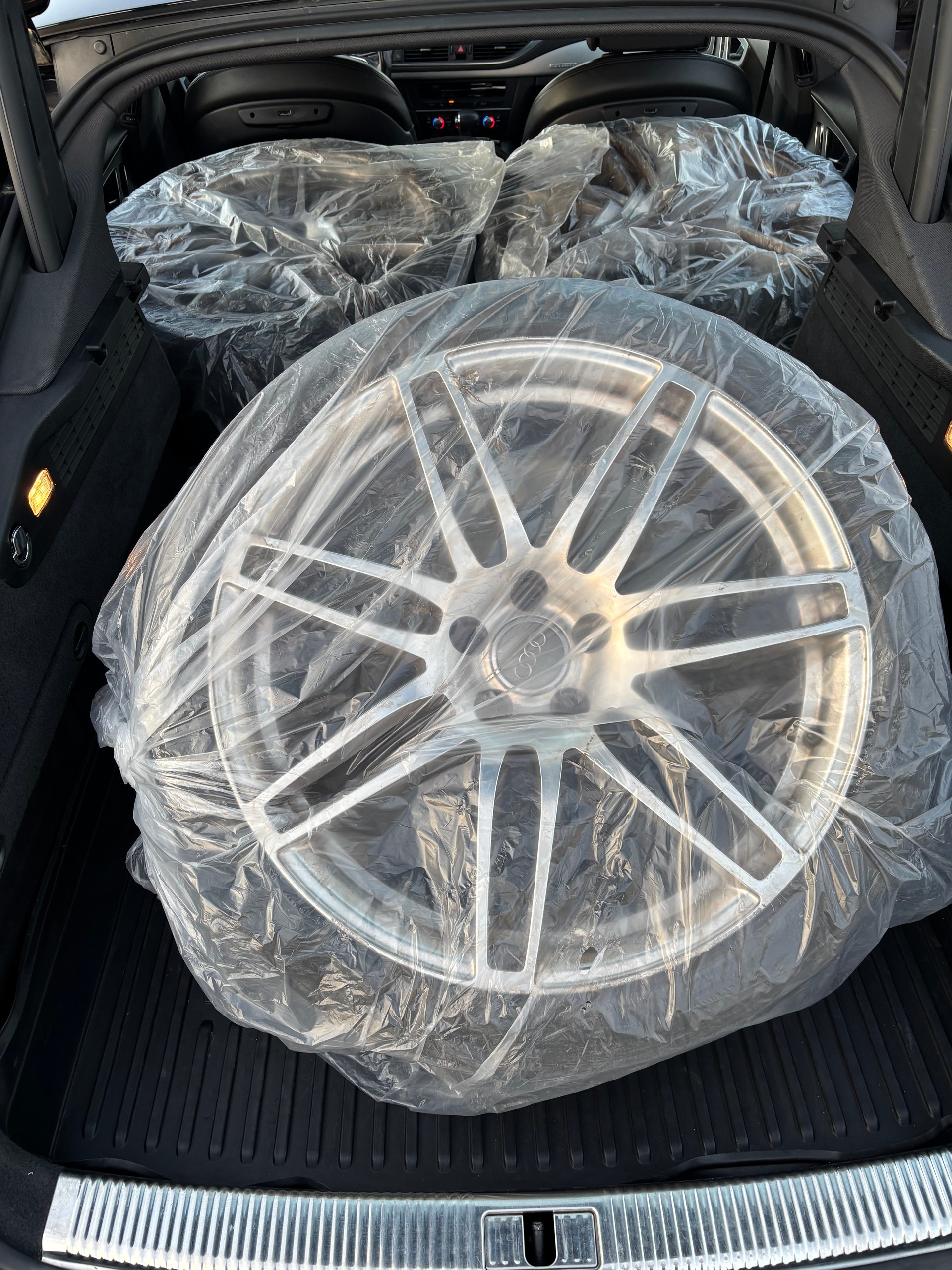 AUDI A7 Sportback 3.0 TDI quattro S-tronic-image-14