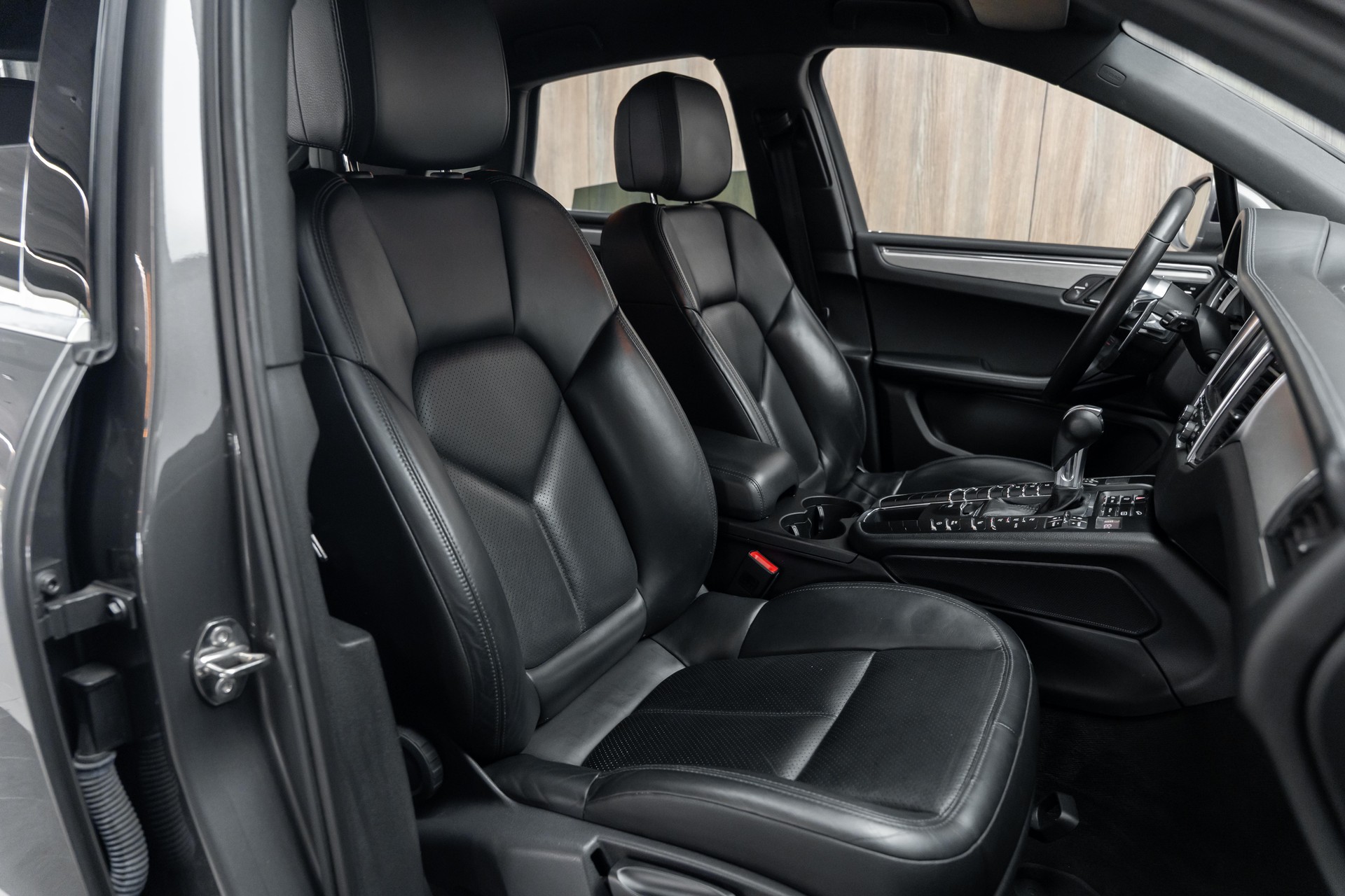 PORSCHE Macan S Diesel PDK-image-8