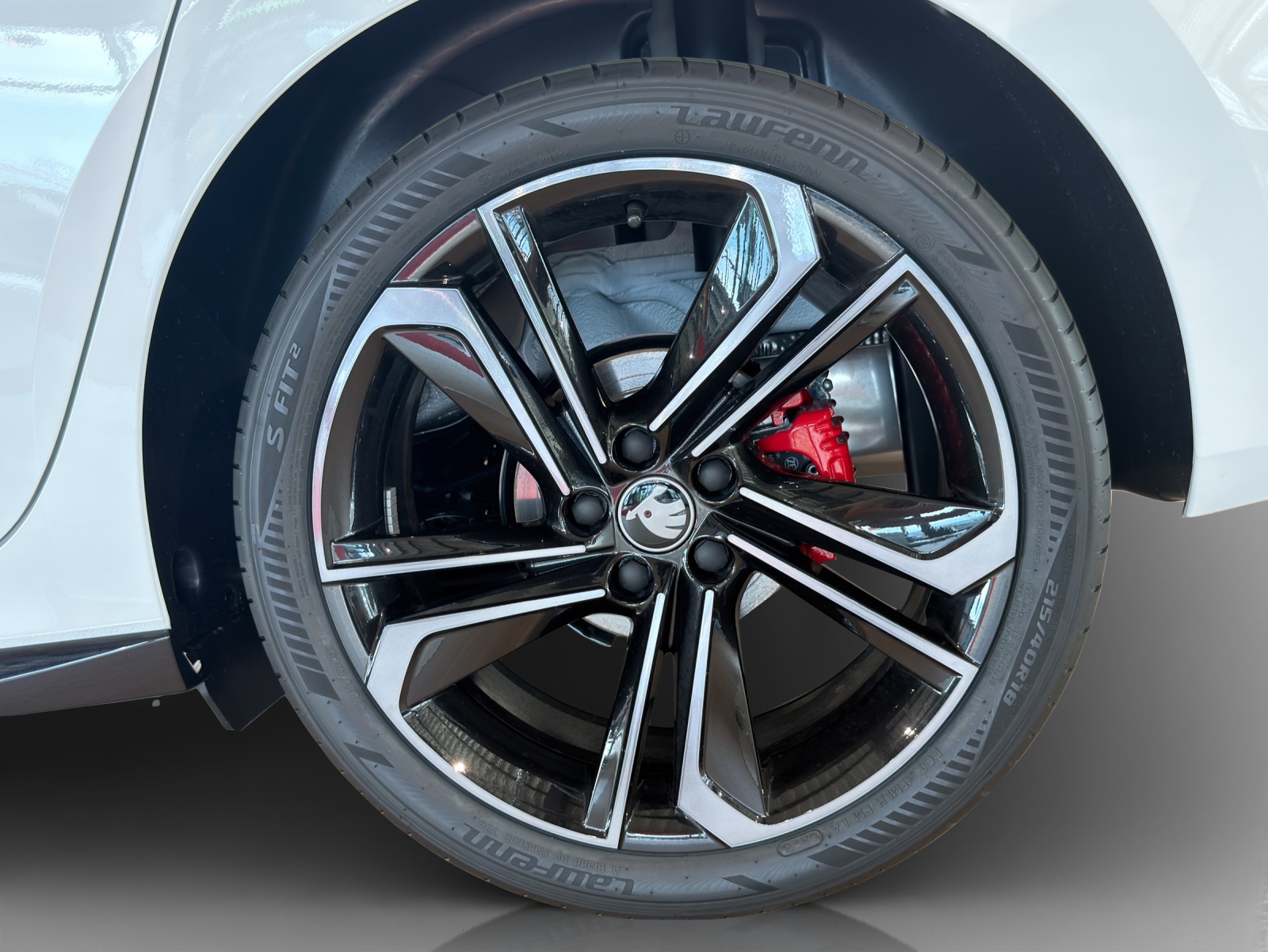 SKODA Fabia 1.5 TSI Motorsport DSG-image-13