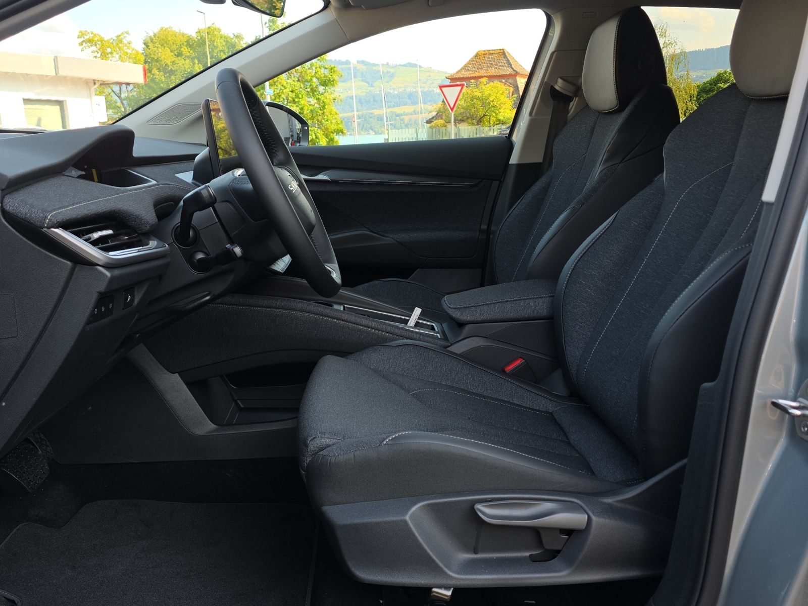 SKODA Elroq 85x Selection 4x4-image-5