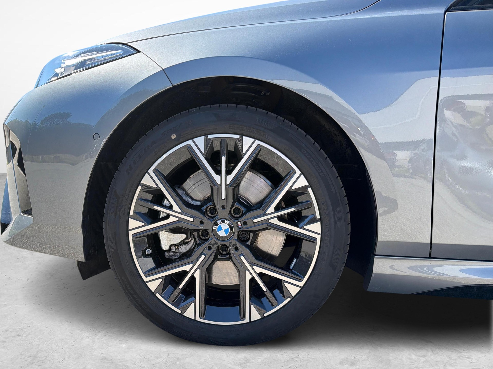 BMW 123 xDrive-image-8