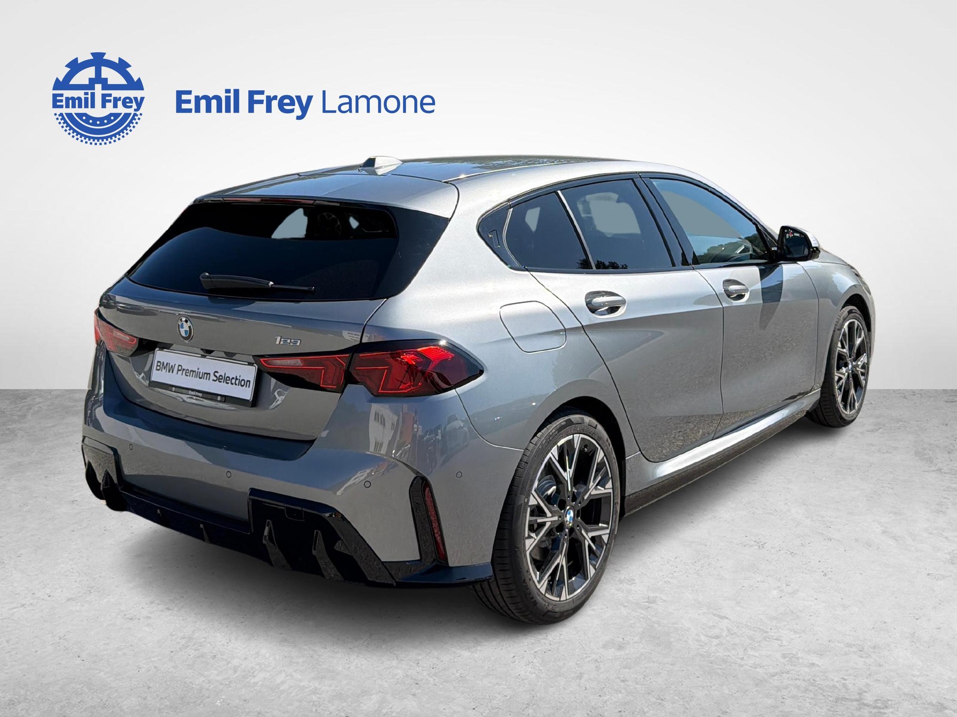 BMW 123 xDrive-image-4
