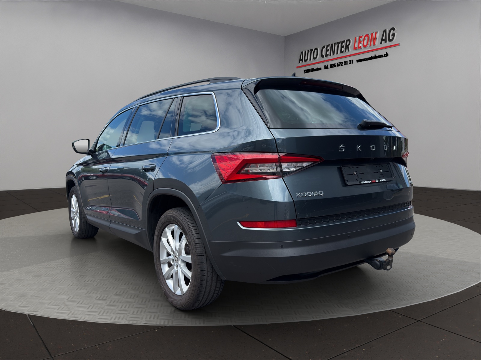 SKODA Kodiaq 2.0 TSI 4x4 Style-image-3