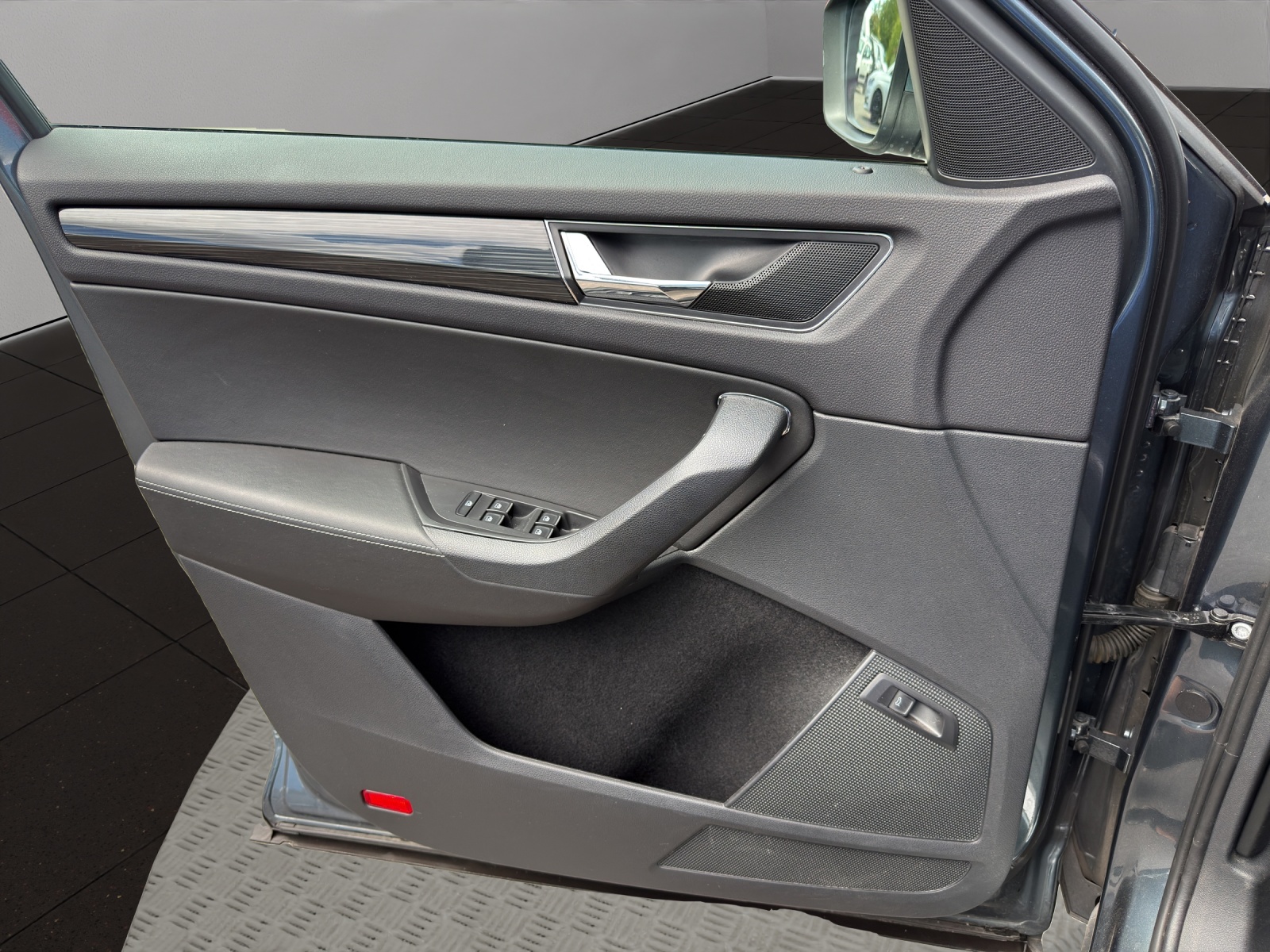 SKODA Kodiaq 2.0 TSI 4x4 Style-image-11