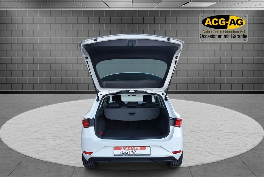 SEAT Leon ST 2.0 TDI EVO DSG Style ** Full Digital Cockpit ** Parklehnassistanz **Gr.Navi ** Parkhilfe ** Modell 2021 ** Ab MFK-image-6