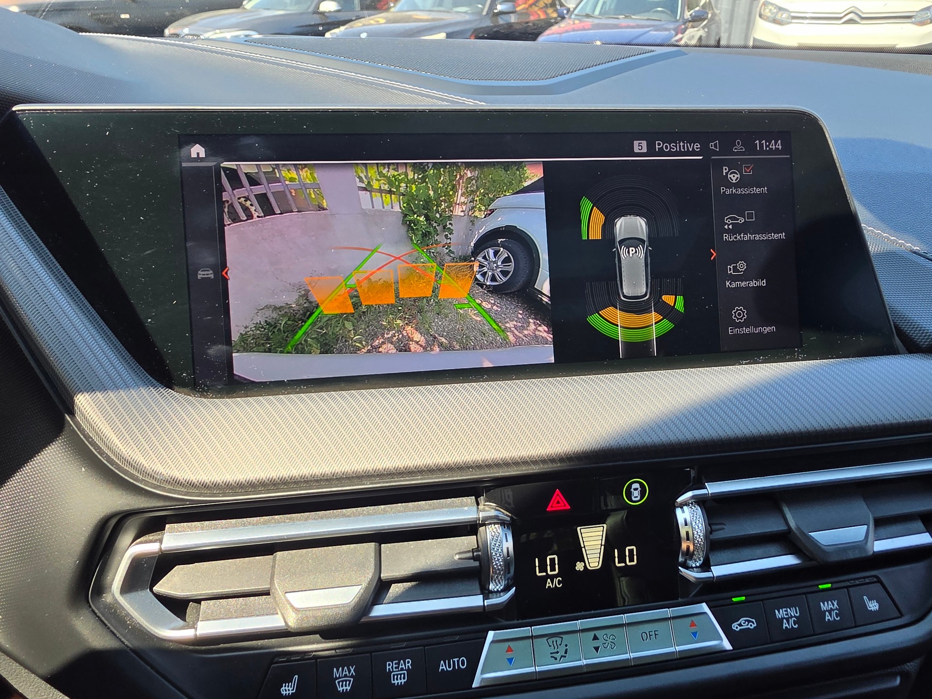 BMW M135i xDrive Steptronic-image-42