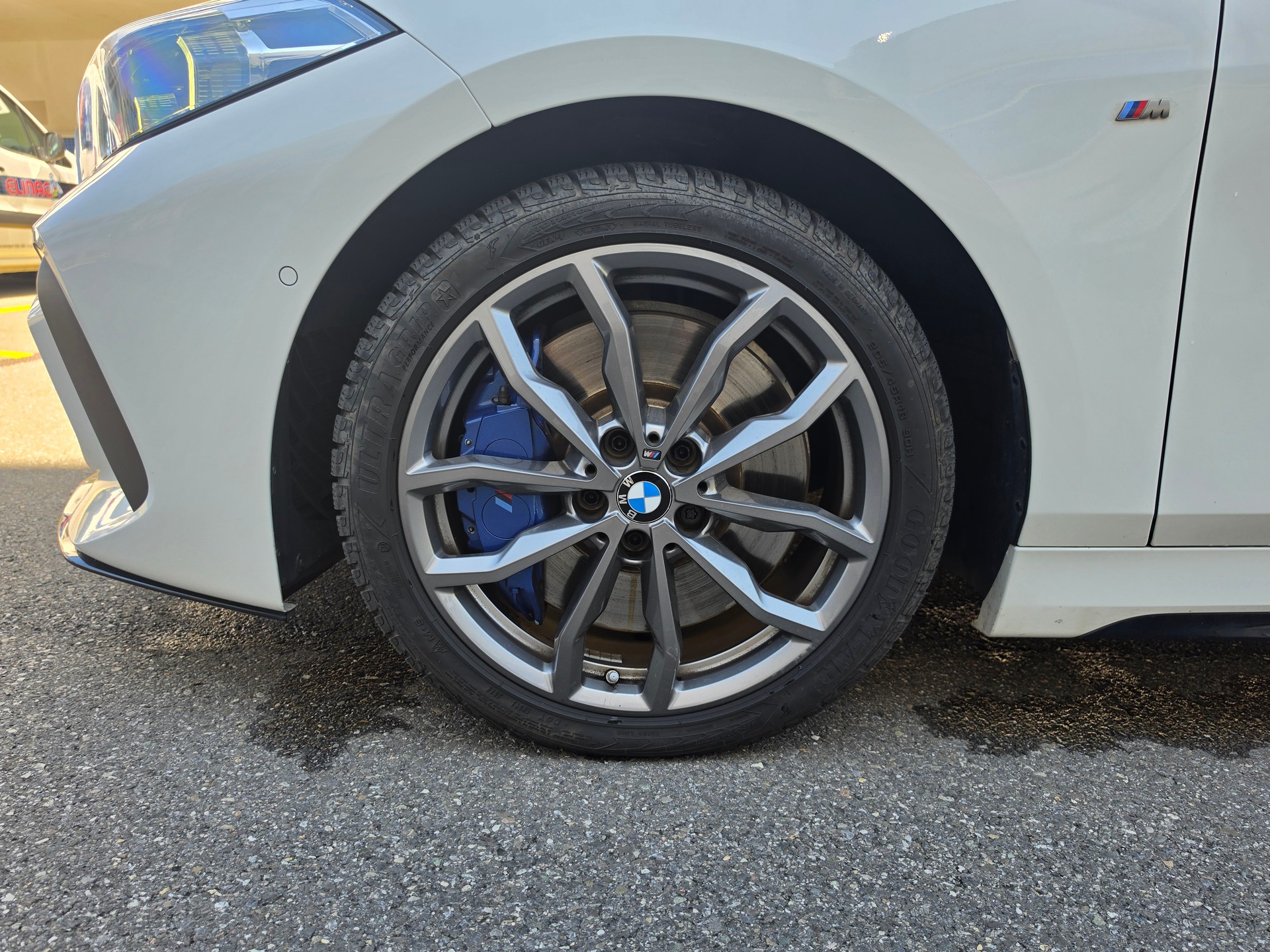 BMW M135i xDrive Steptronic-image-51