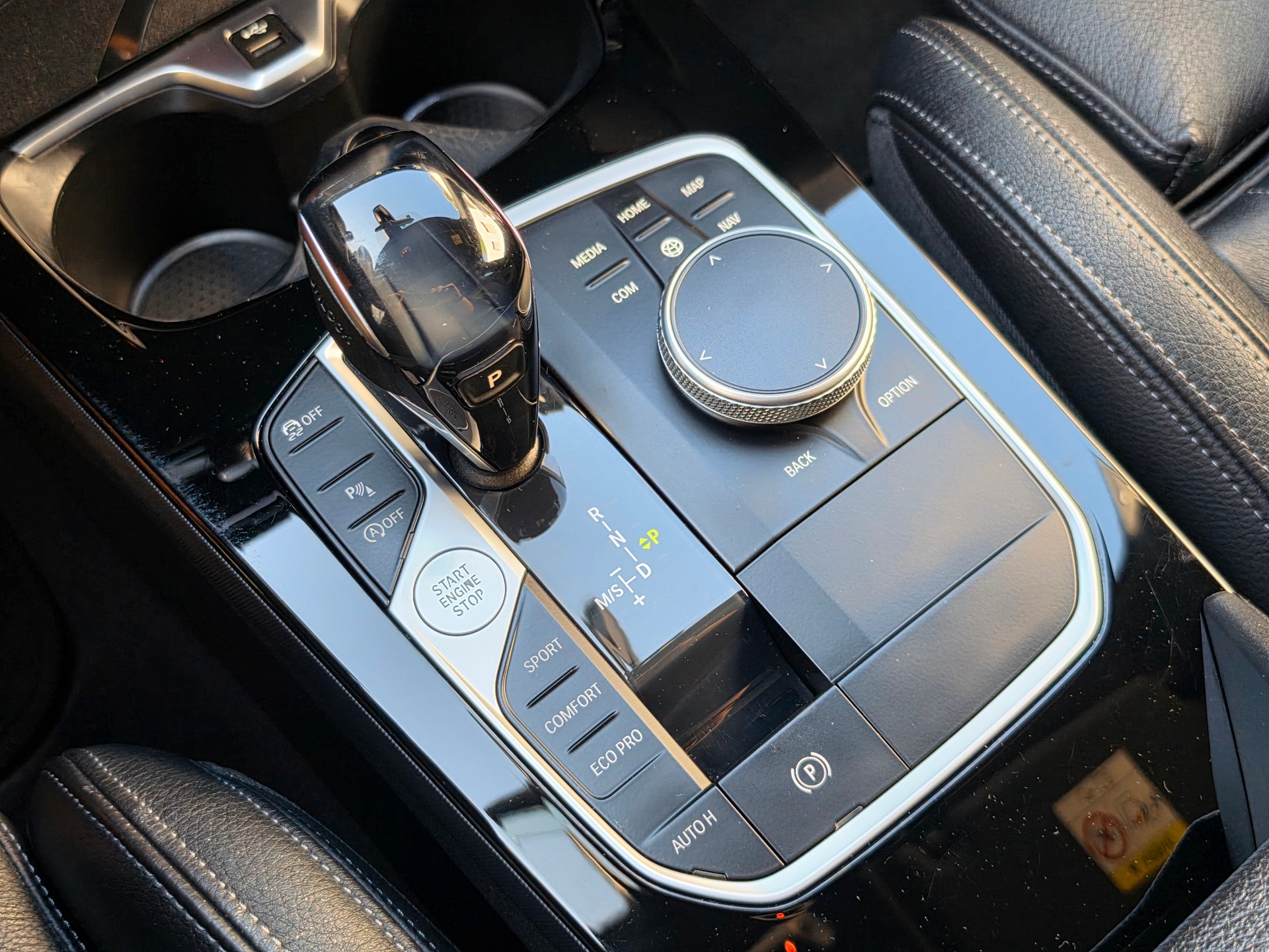 BMW M135i xDrive Steptronic-image-45