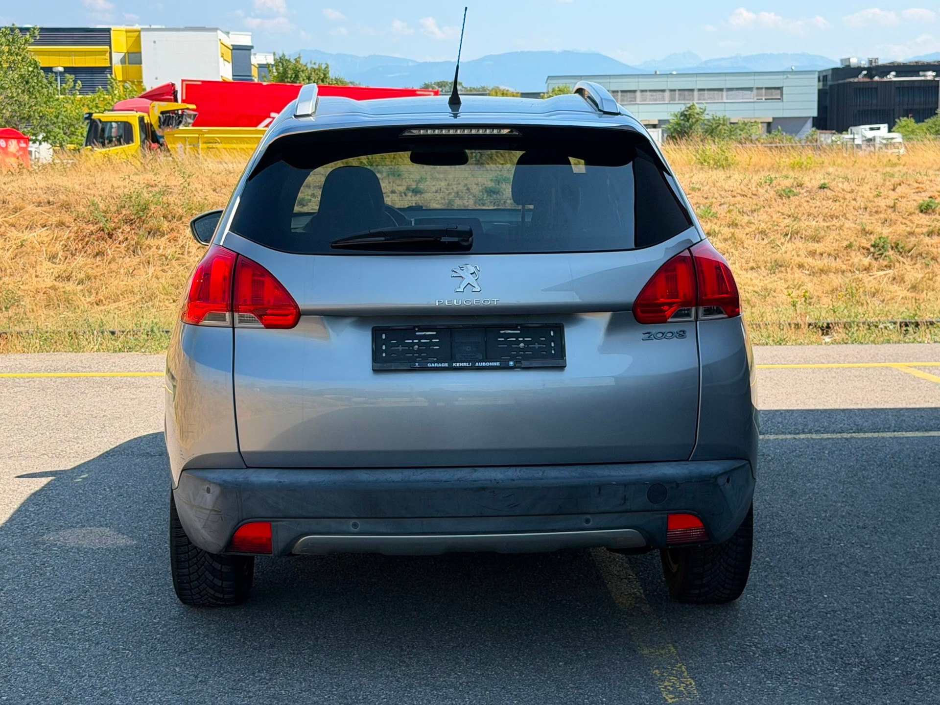 PEUGEOT 2008 1.6 VTI Allure-image-4