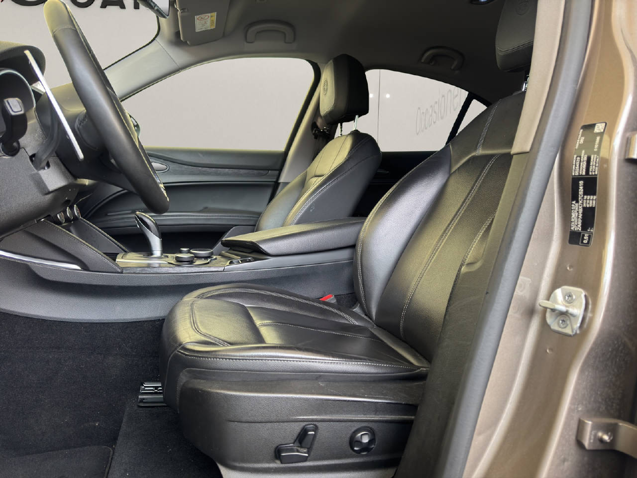 ALFA ROMEO Stelvio 2.2 D Q4 190 Business-image-11