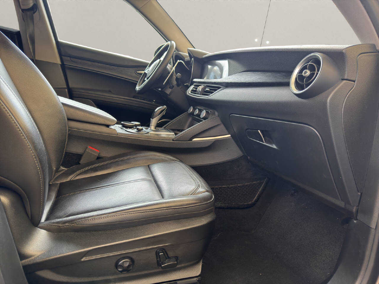 ALFA ROMEO Stelvio 2.2 D Q4 190 Business-image-10