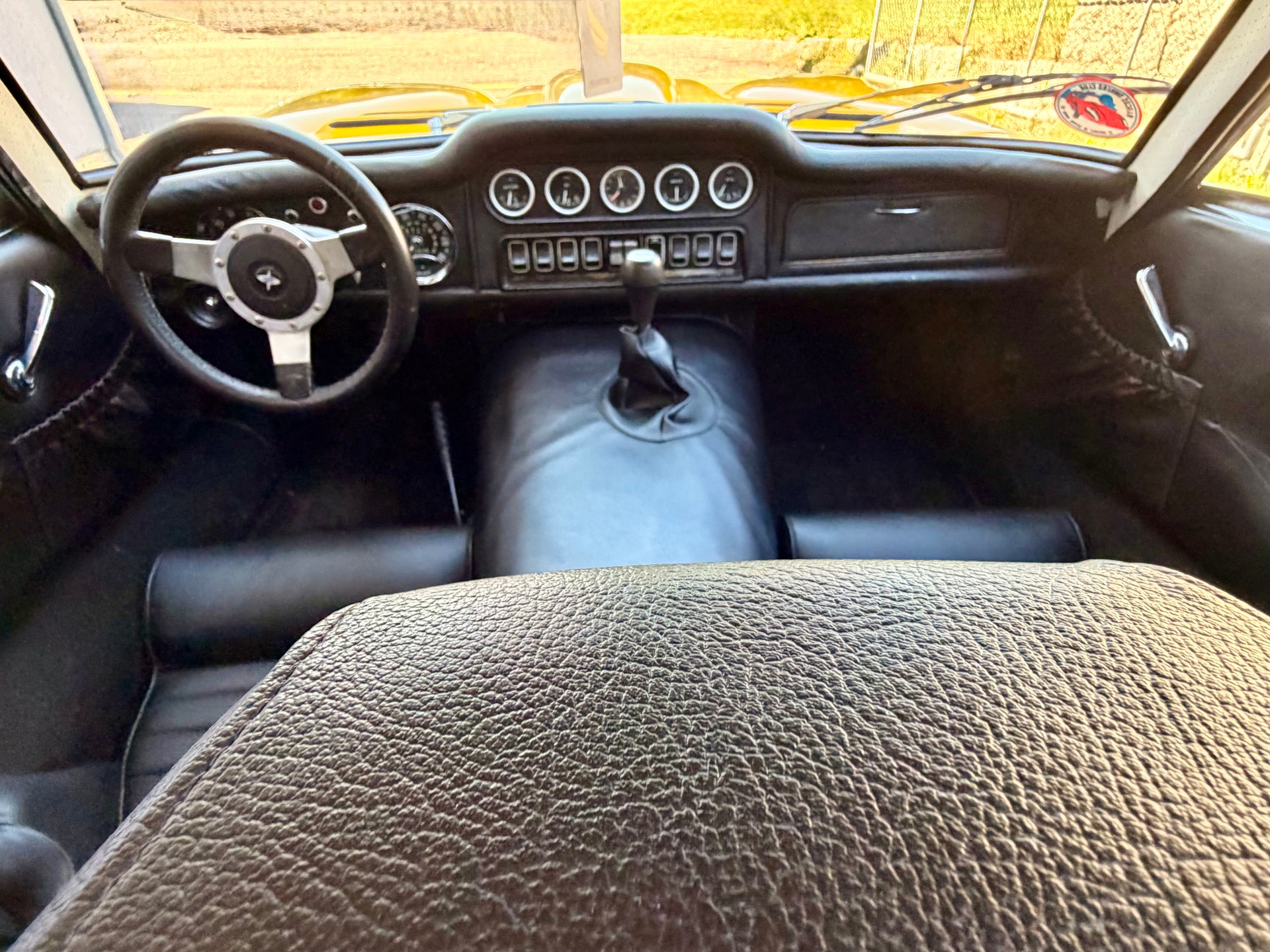 MARCOS 3000 GT-image-10