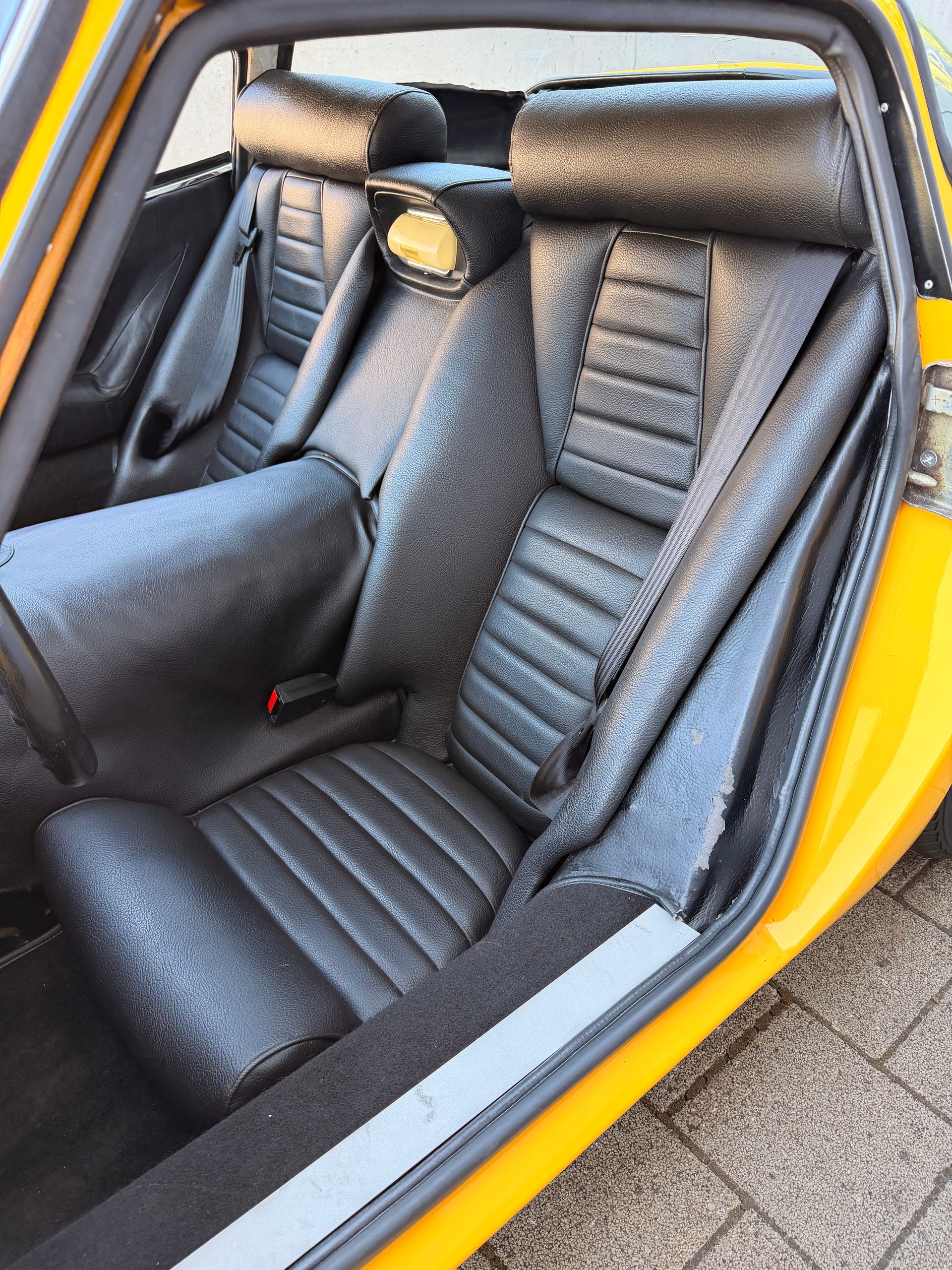 MARCOS 3000 GT-image-9