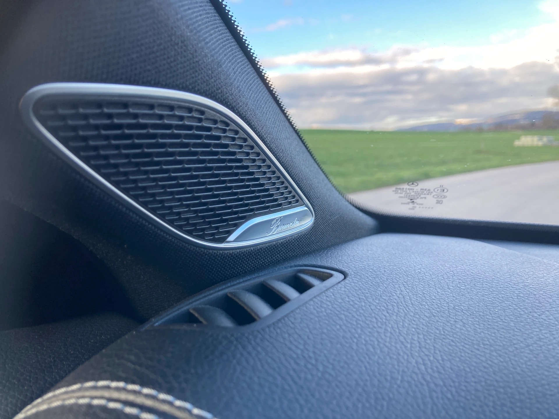 MERCEDES-BENZ CLA Shooting Brake 200 7G-DCT-image-15