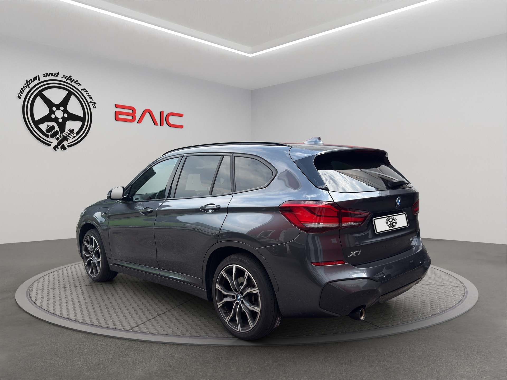 BMW X1 xDrive 25e M Sport Steptronic-image-6