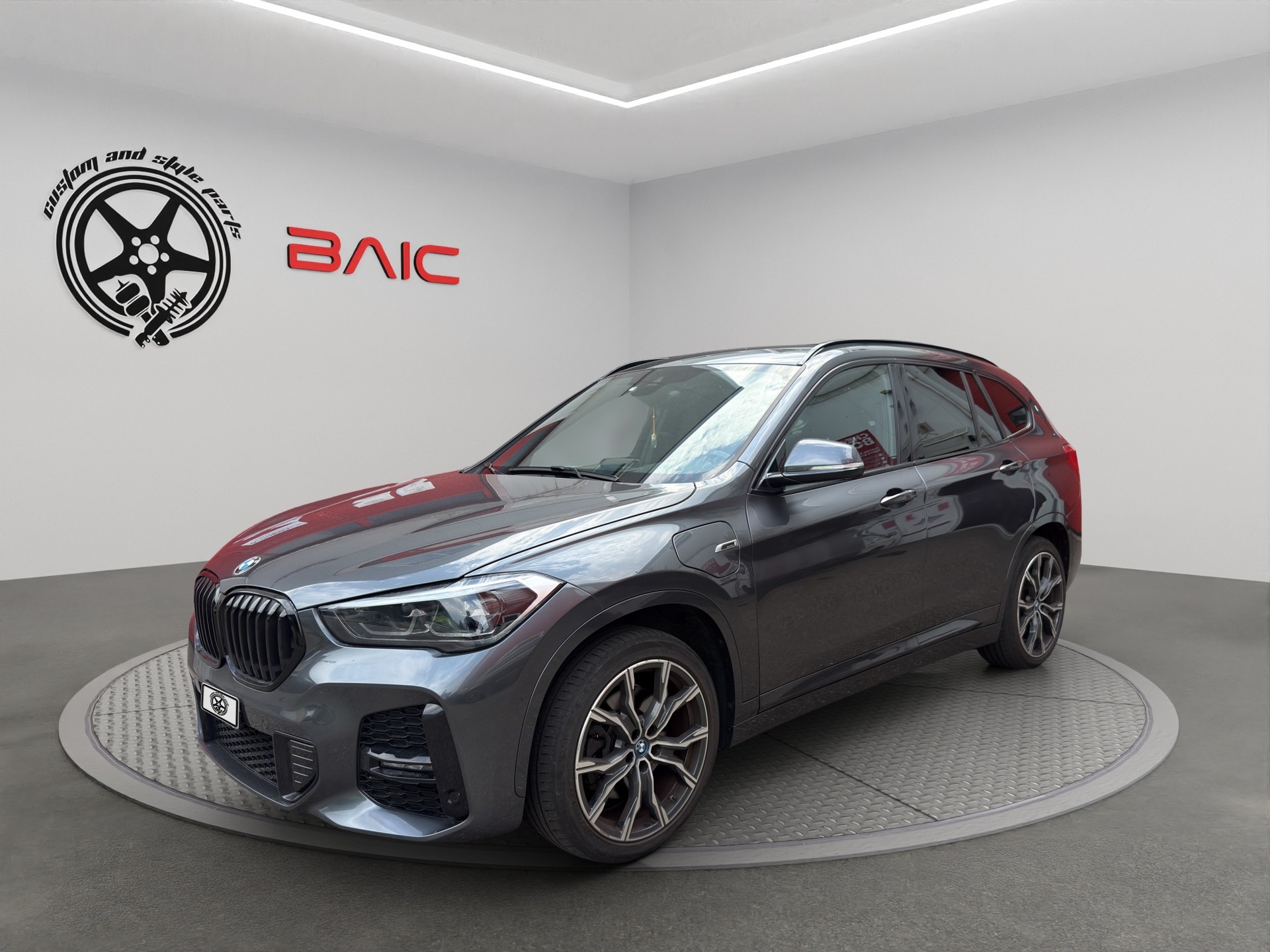 BMW X1 xDrive 25e M Sport Steptronic-image-0
