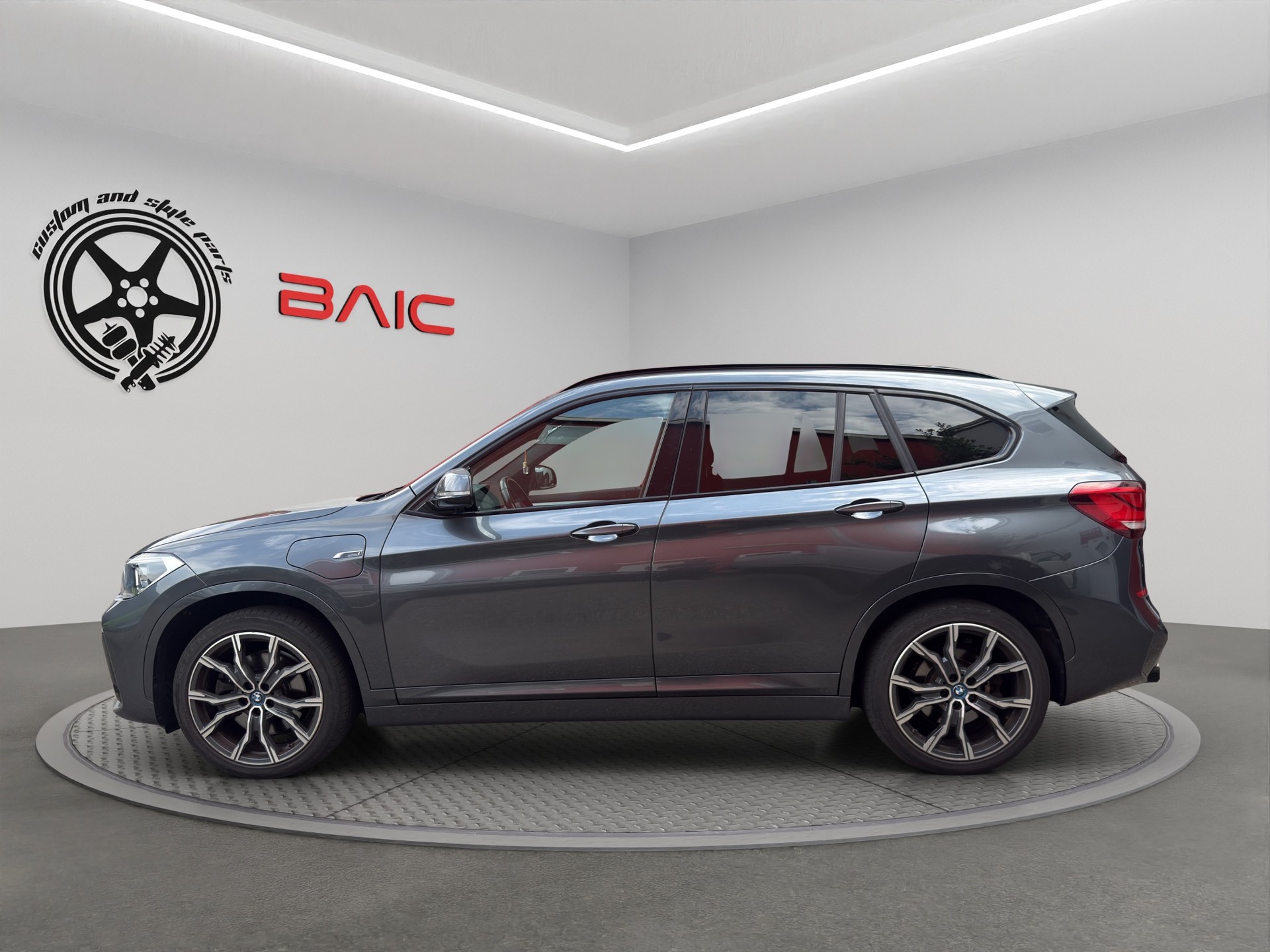 BMW X1 xDrive 25e M Sport Steptronic-image-7