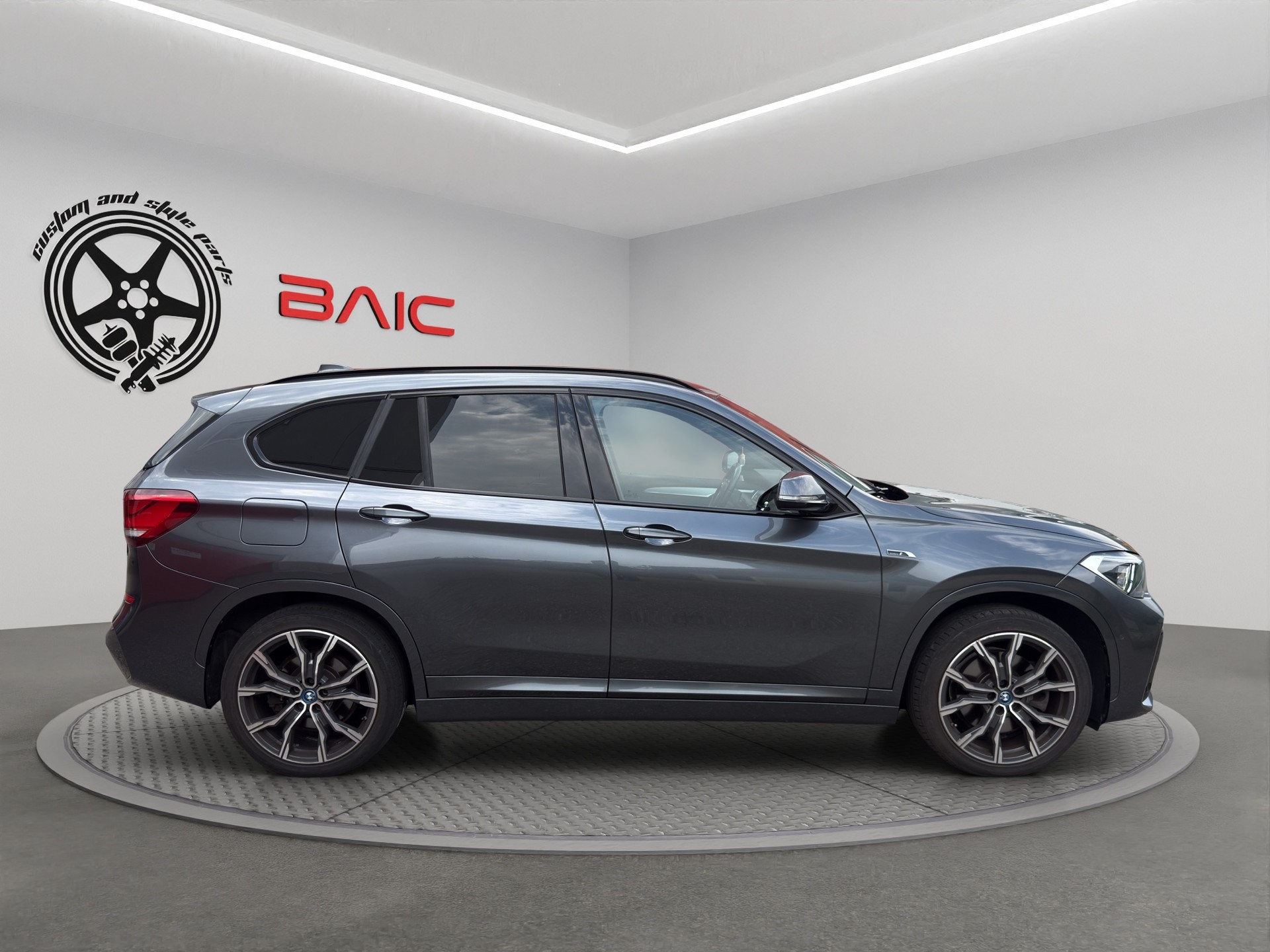 BMW X1 xDrive 25e M Sport Steptronic-image-3