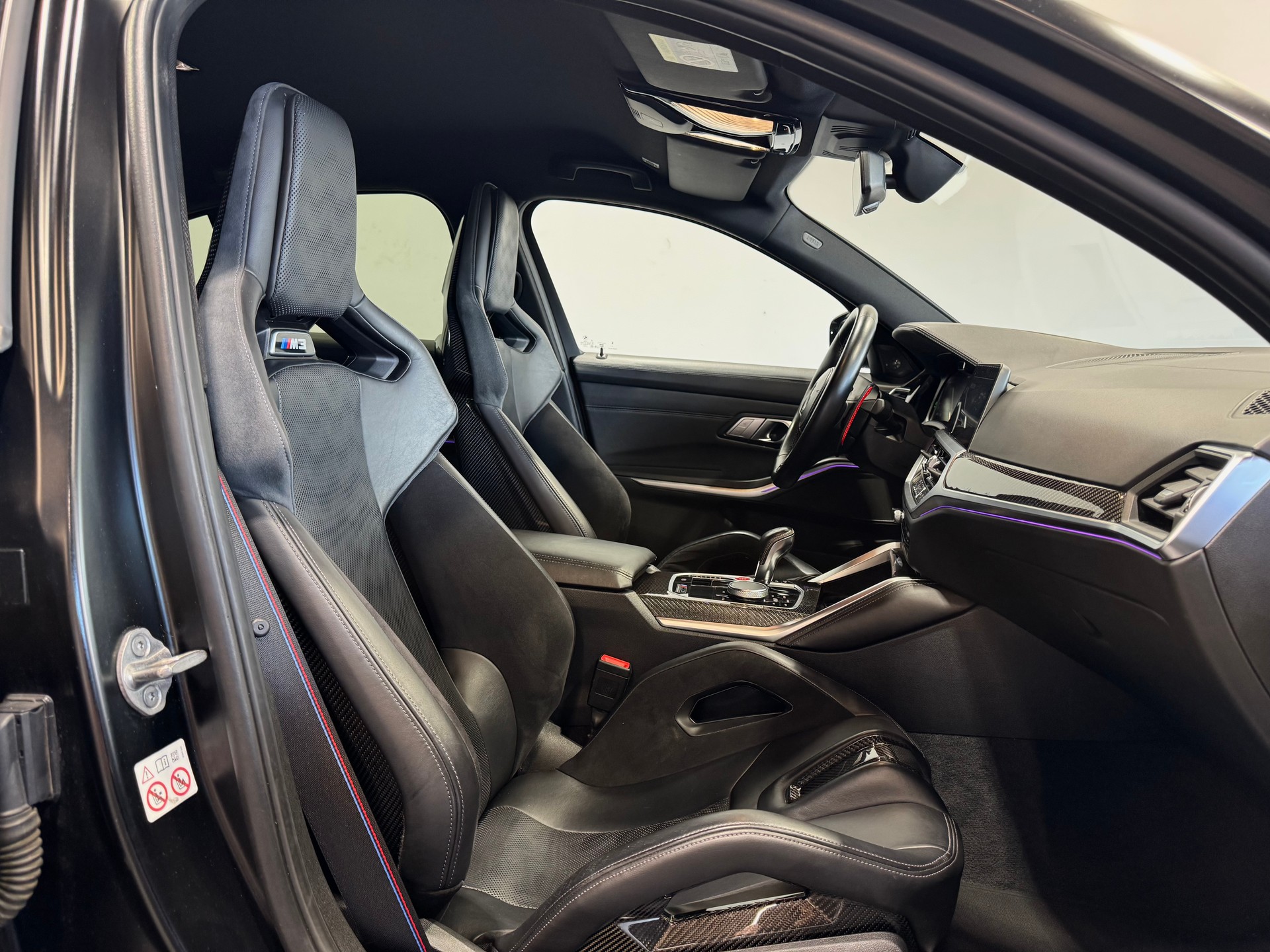 BMW M3 Competition xDrive-image-7