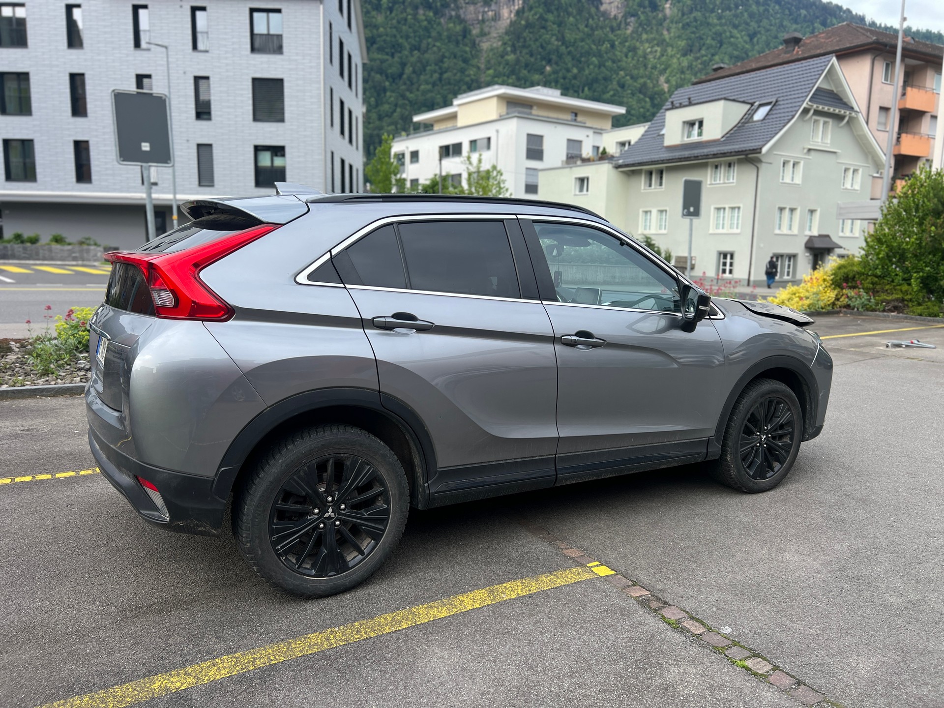 MITSUBISHI Eclipse Cross 1.5 T-Mivec Style 2WD CVT-image-1