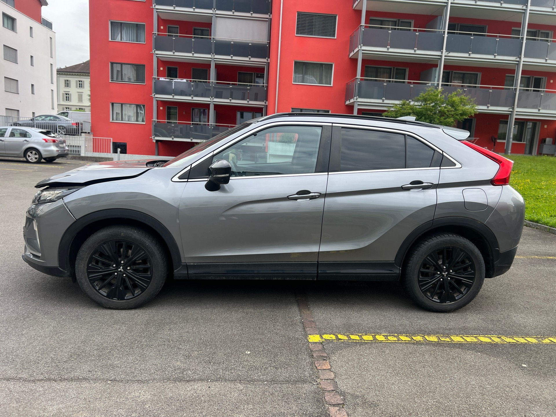 MITSUBISHI Eclipse Cross 1.5 T-Mivec Style 2WD CVT-image-2