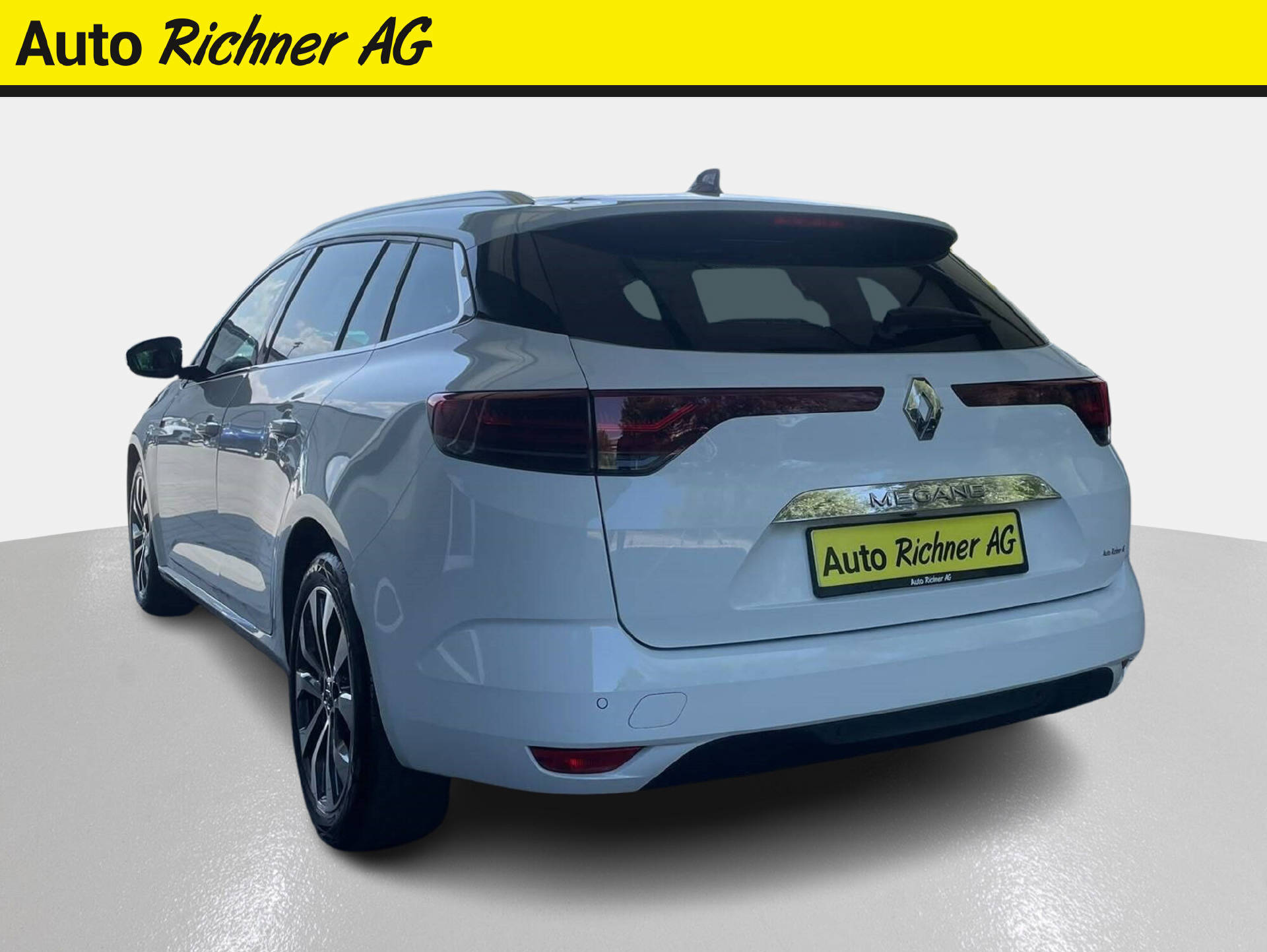 RENAULT Mégane Grandtour 1.3 TCe 140 techno EDC-image-4