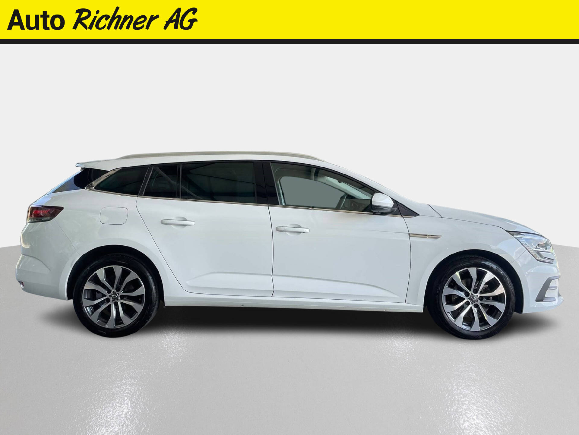 RENAULT Mégane Grandtour 1.3 TCe 140 techno EDC-image-2
