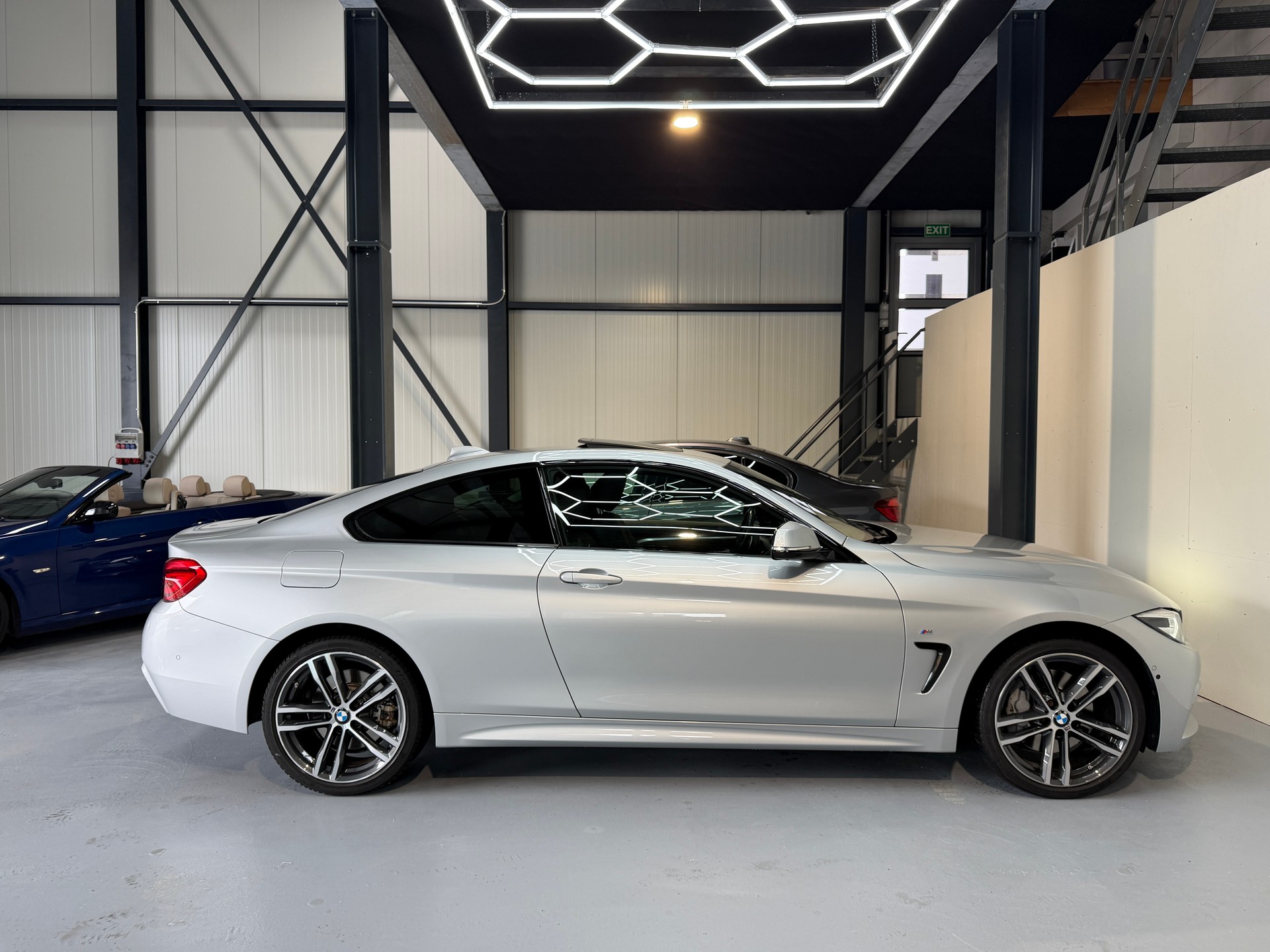 BMW 440i Coupé xDrive M Sport Steptronic-image-4