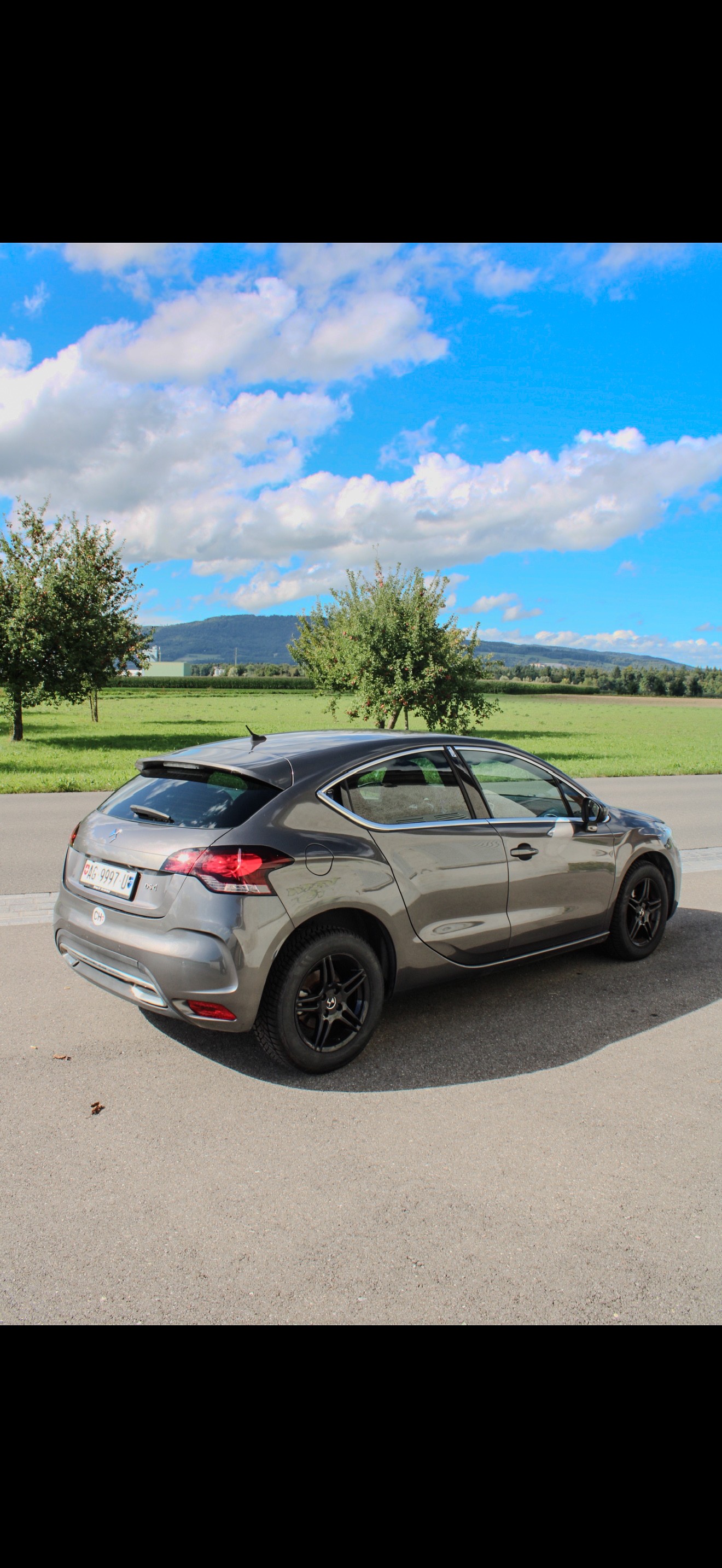 DS AUTOMOBILES DS 4 1.2 Pure Tech Faubourg Addict-image-5