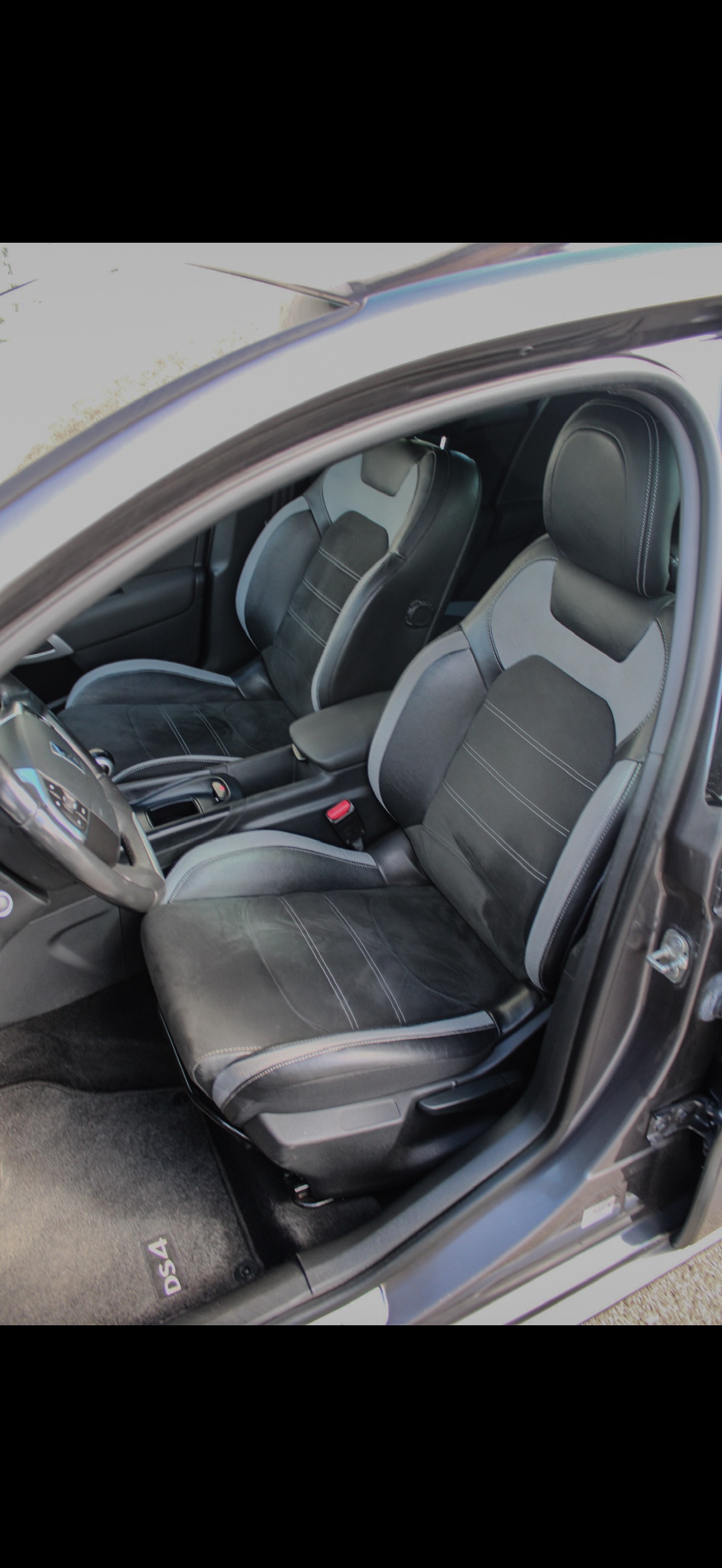 DS AUTOMOBILES DS 4 1.2 Pure Tech Faubourg Addict-image-9