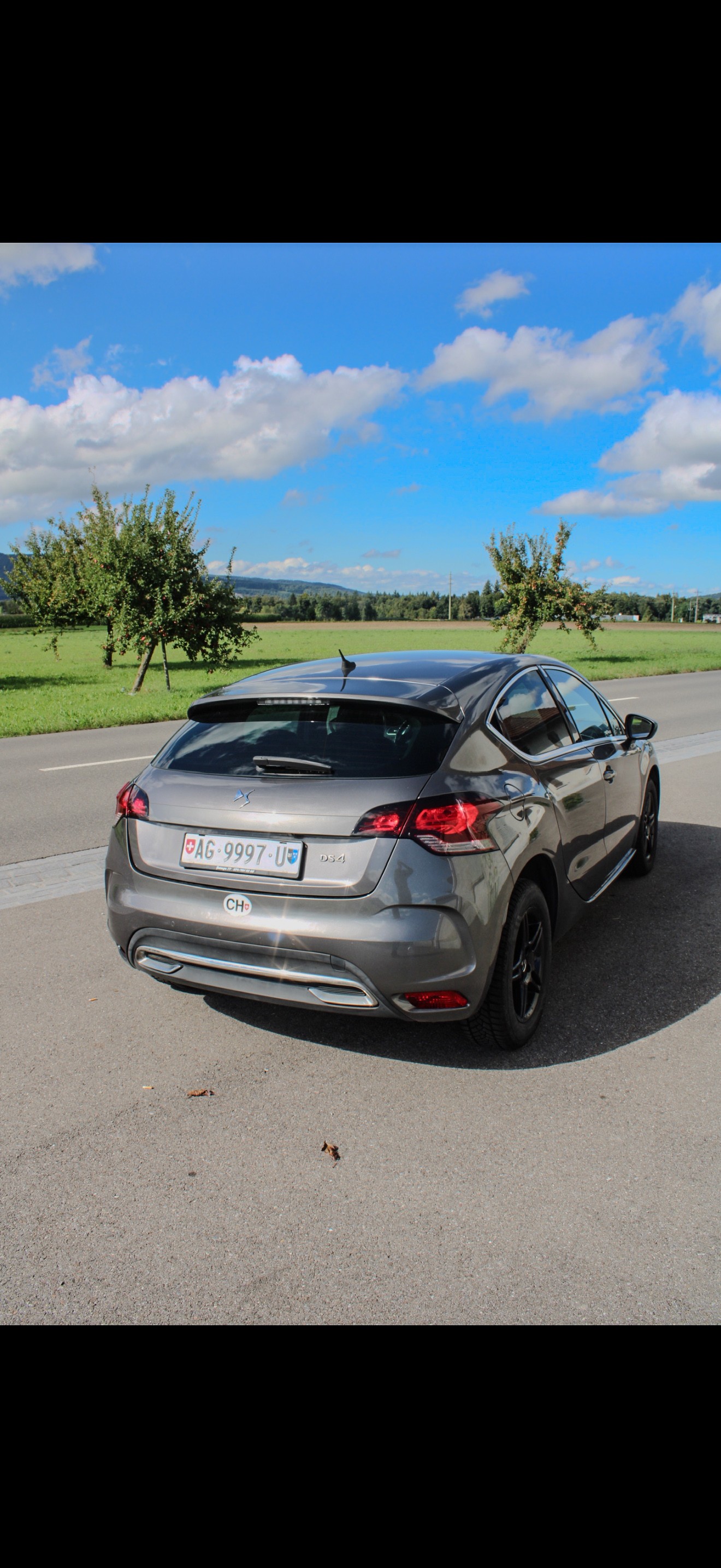 DS AUTOMOBILES DS 4 1.2 Pure Tech Faubourg Addict-image-4
