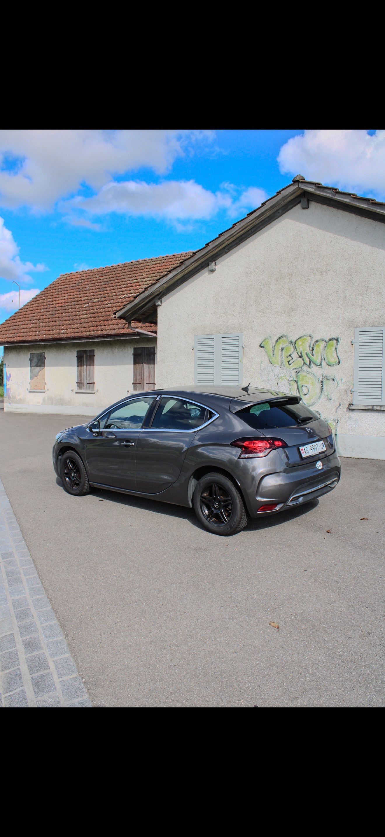 DS AUTOMOBILES DS 4 1.2 Pure Tech Faubourg Addict-image-2