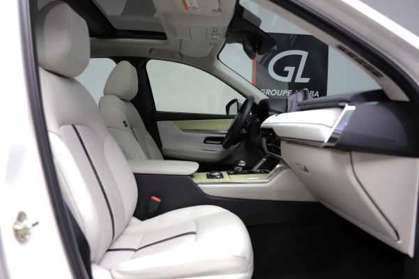 Image MAZDA CX-60 CX-60 e-Sky. 327 Tak. AWD