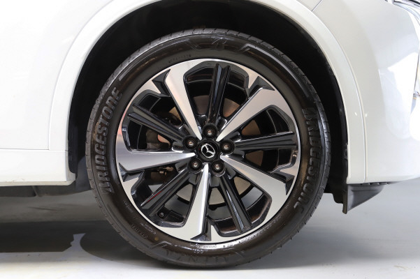 Image MAZDA CX-60 CX-60 e-Sky. 327 Tak. AWD