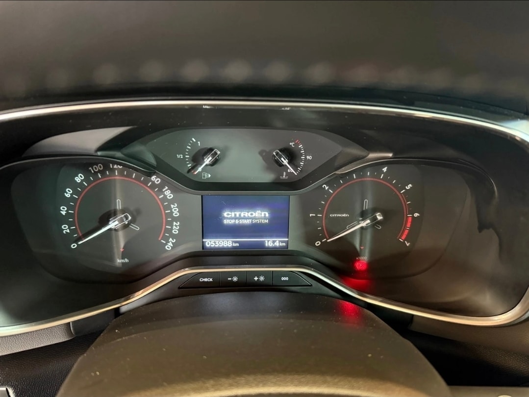 CITROEN C5 Aircross 1.2i PureTech Live-image-10