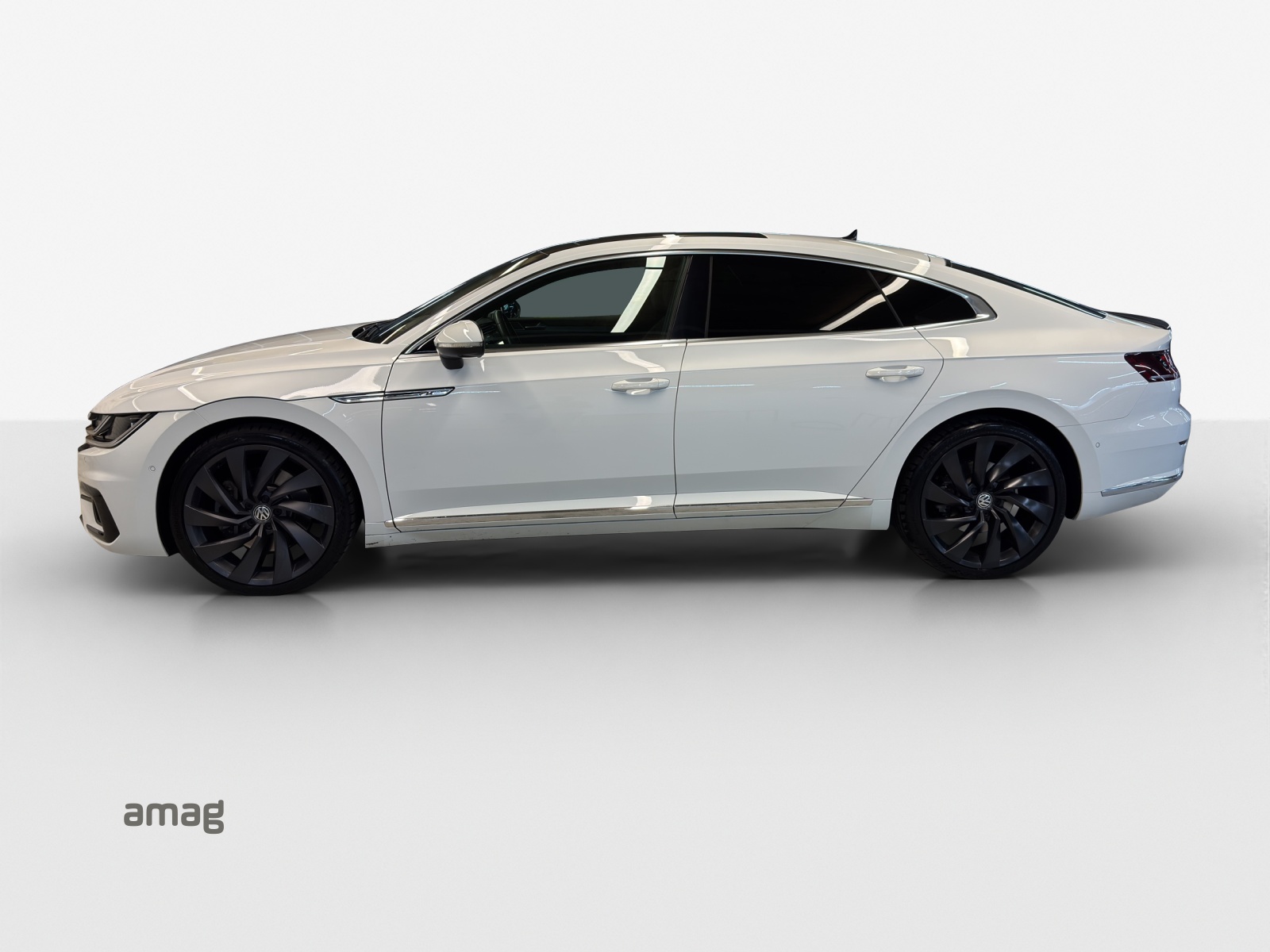 VW Arteon 2.0 TSI BMT R-Line 4Motion DSG-image-1