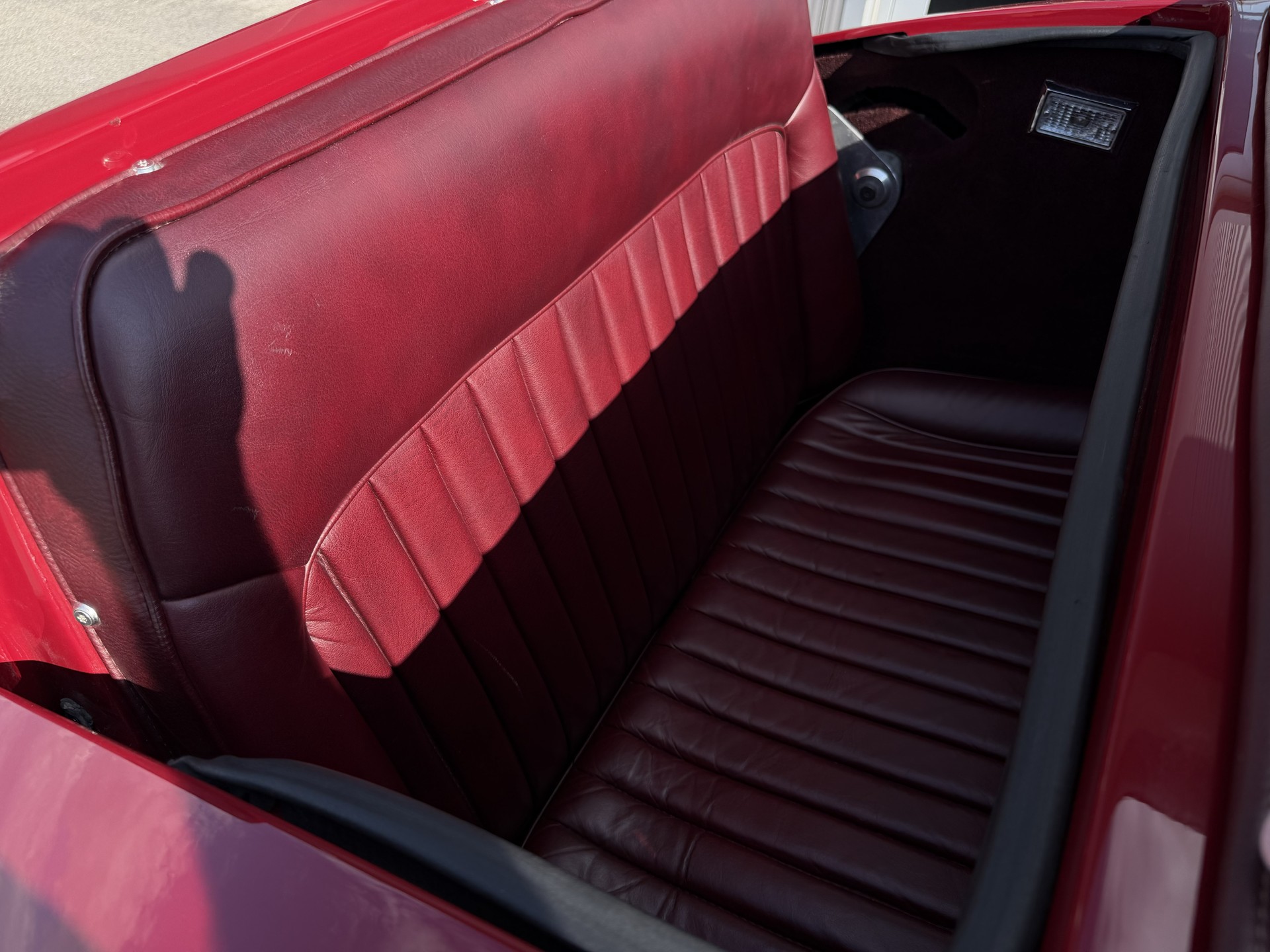 EXCALIBUR Roadster-image-14