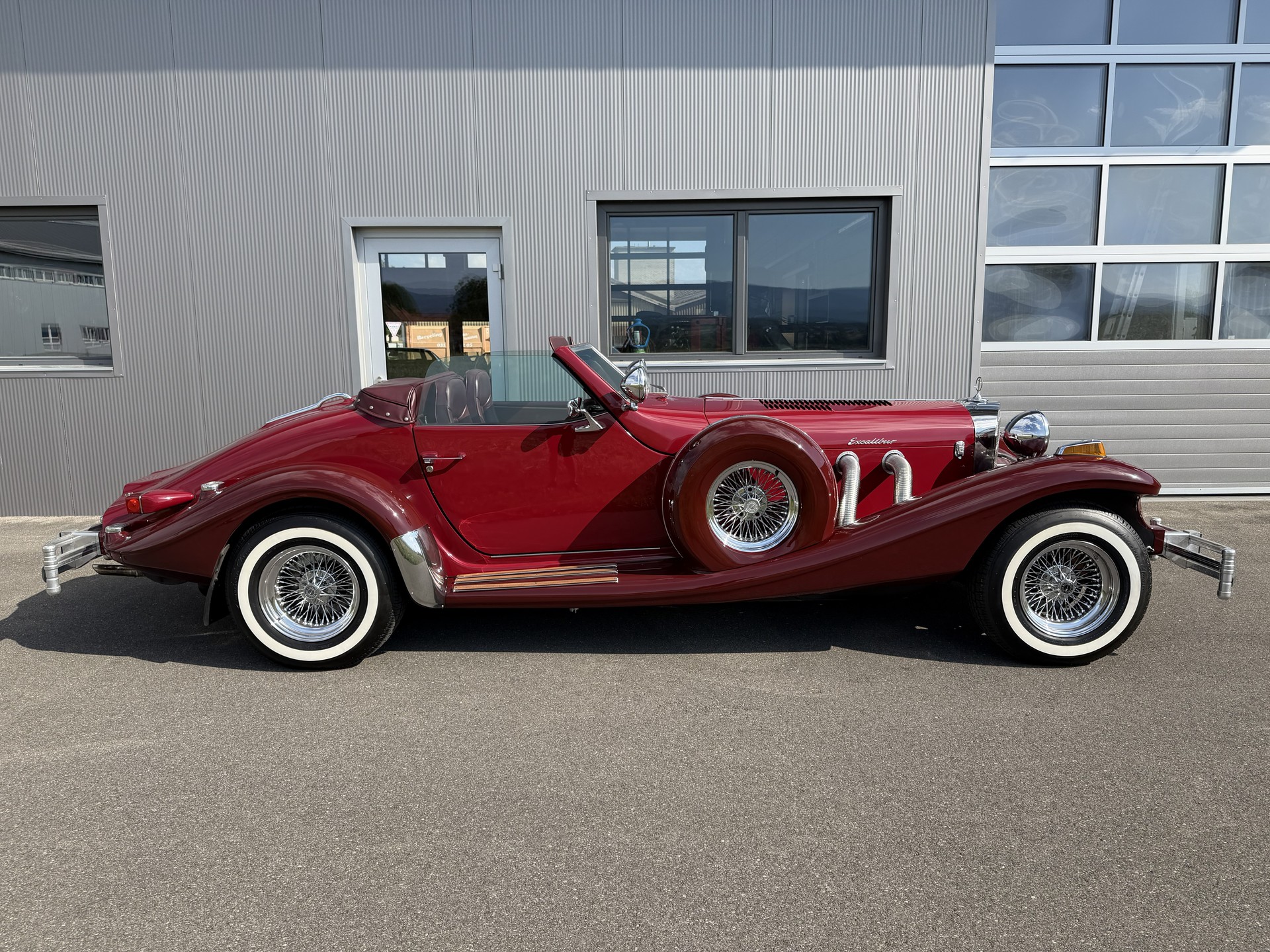 EXCALIBUR Roadster-image-2